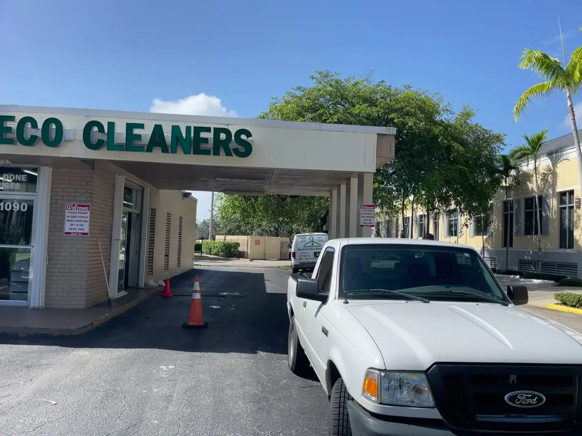 One Price Eco Cleaners thumbnail 14