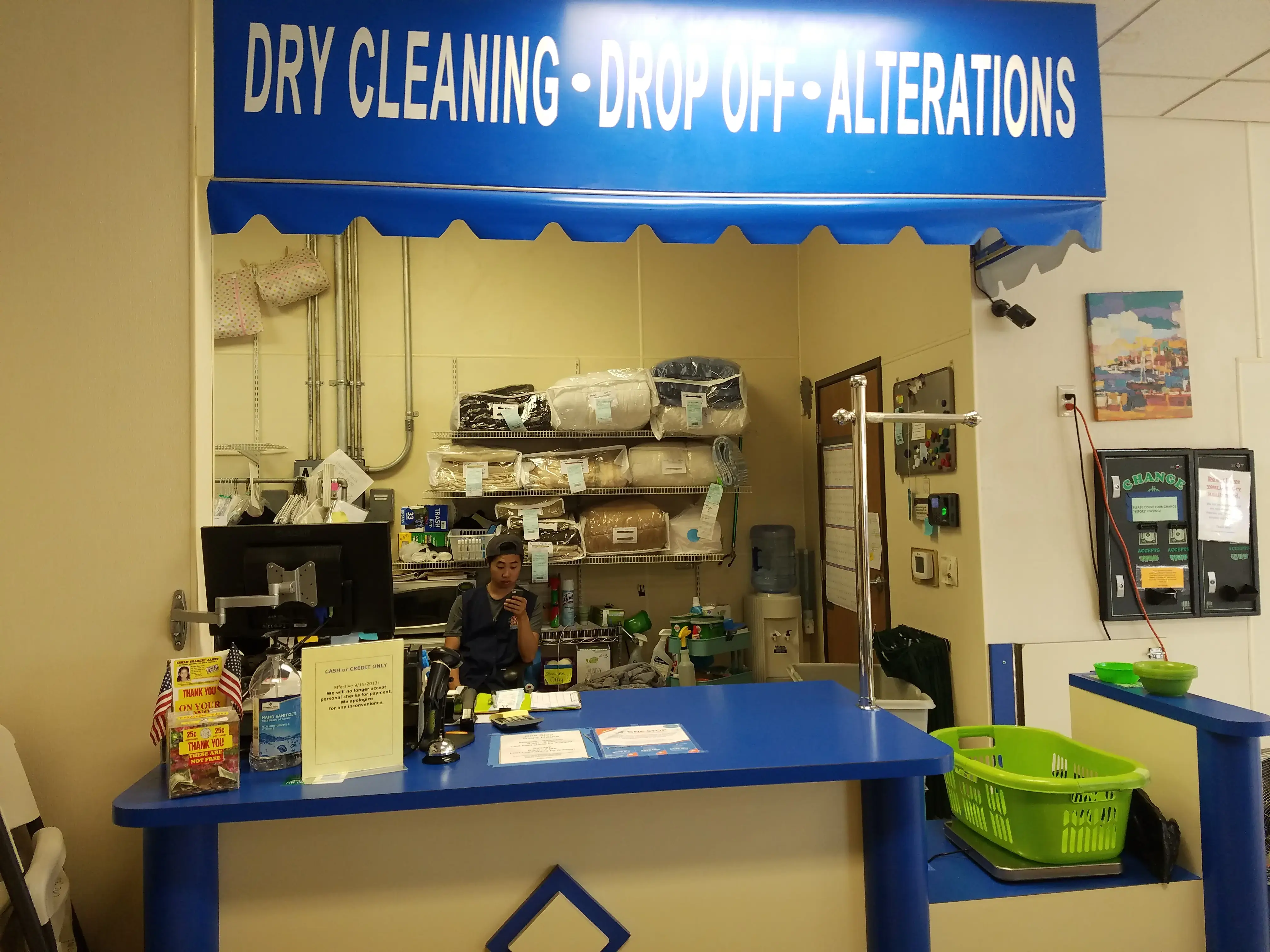One Stop Laundromat - Image 5