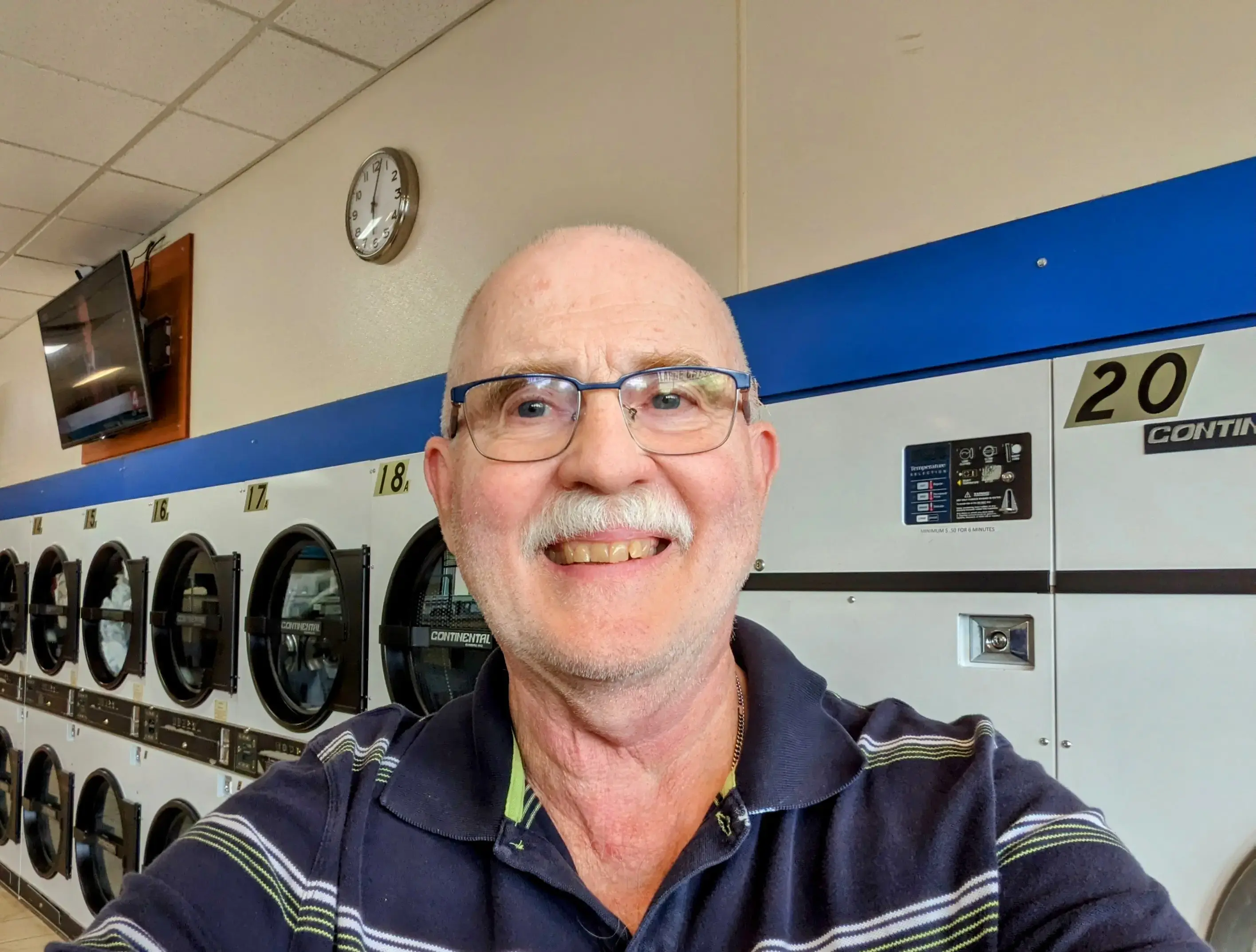 One Stop Laundromat thumbnail 15
