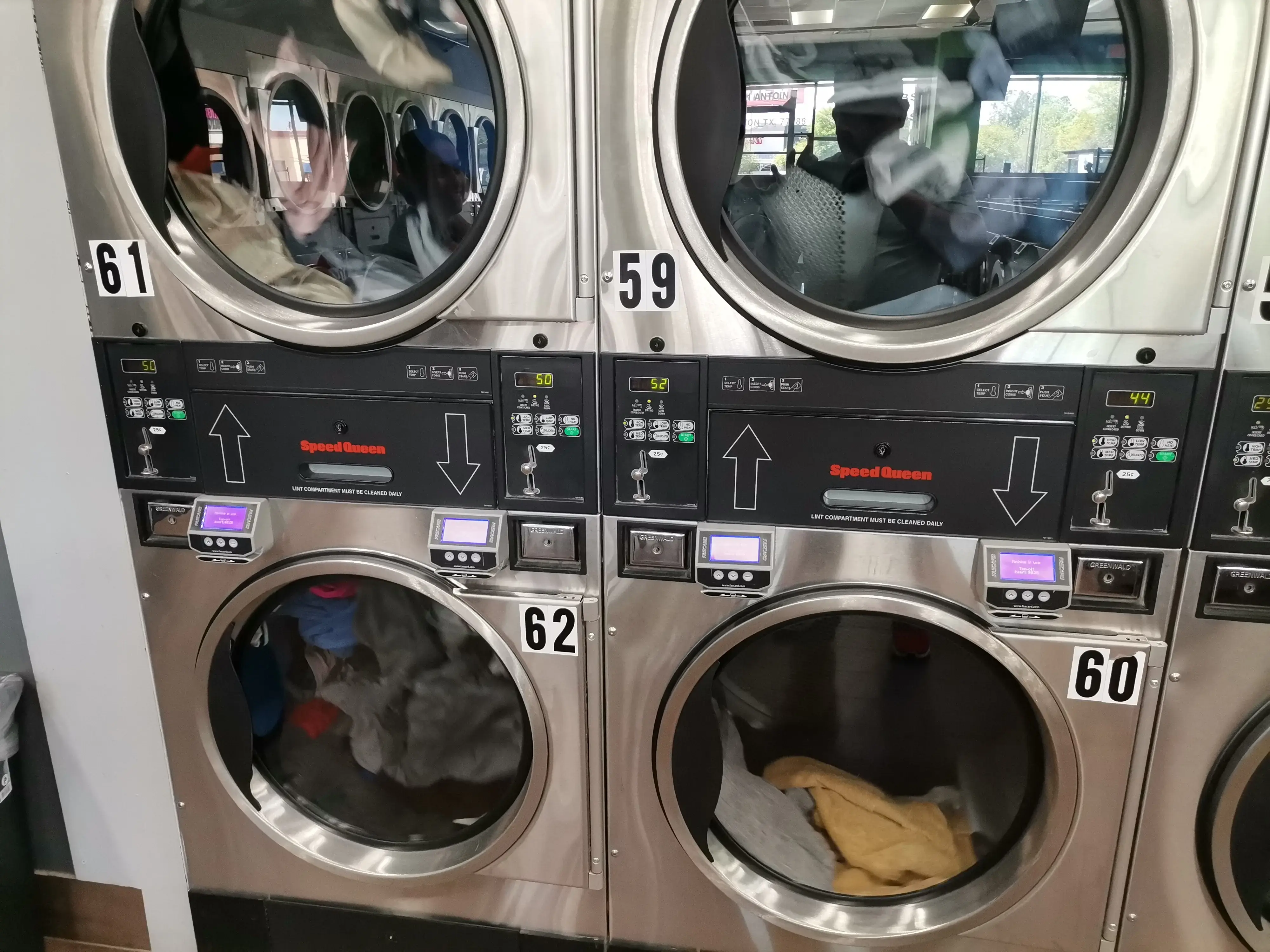 One Stop Laundry - Image 2