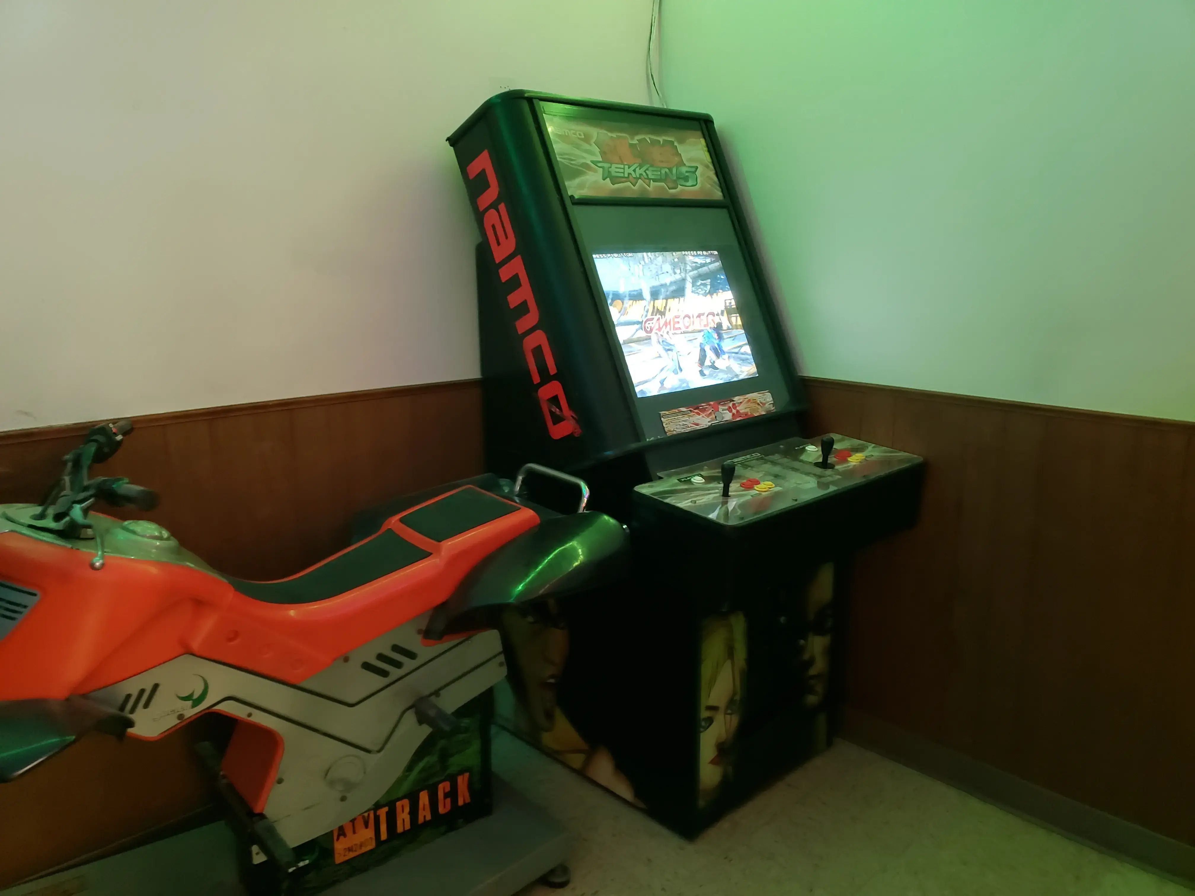 Onekama Laundromat - Image 11