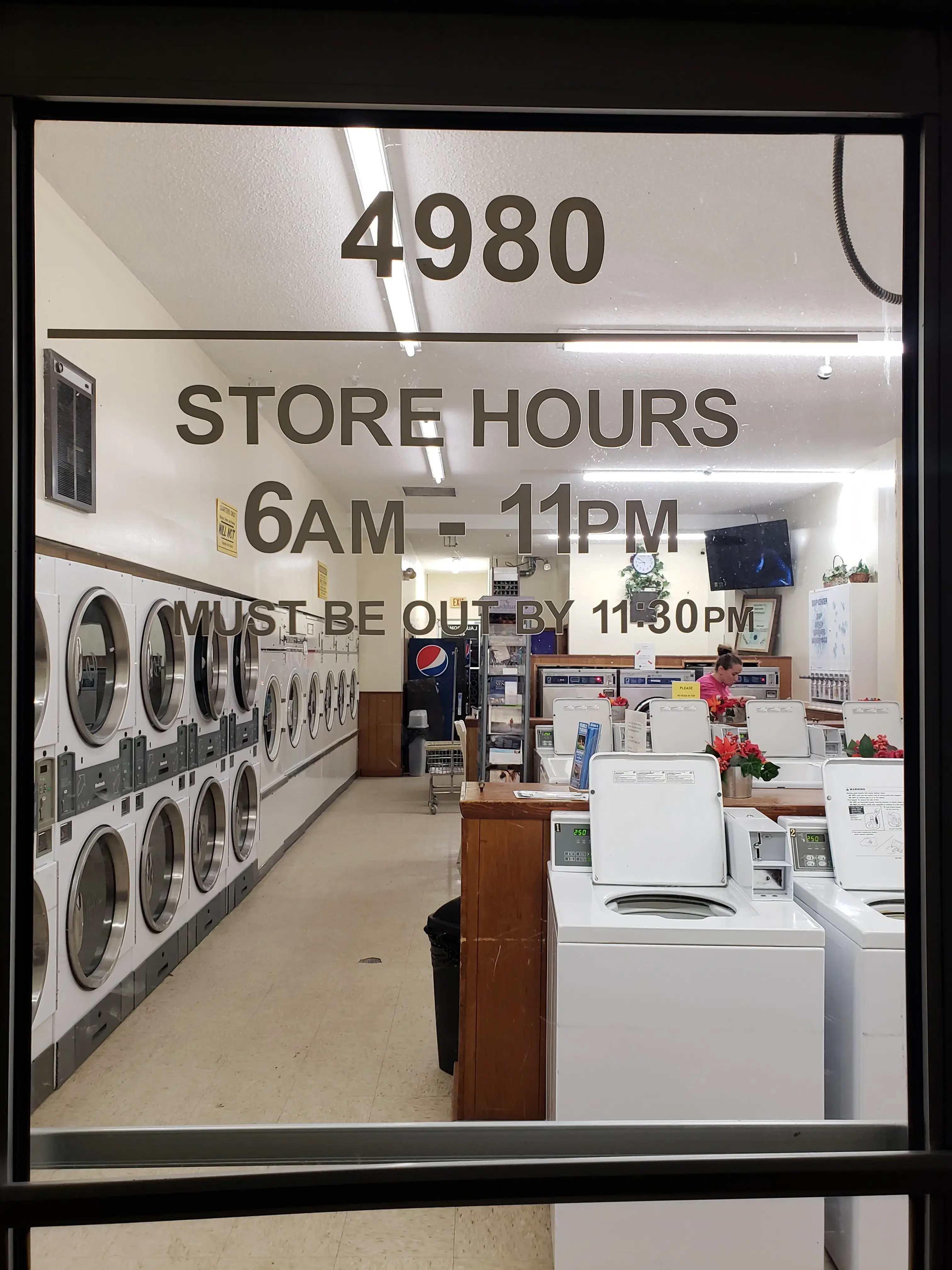 Onekama Laundromat thumbnail 19