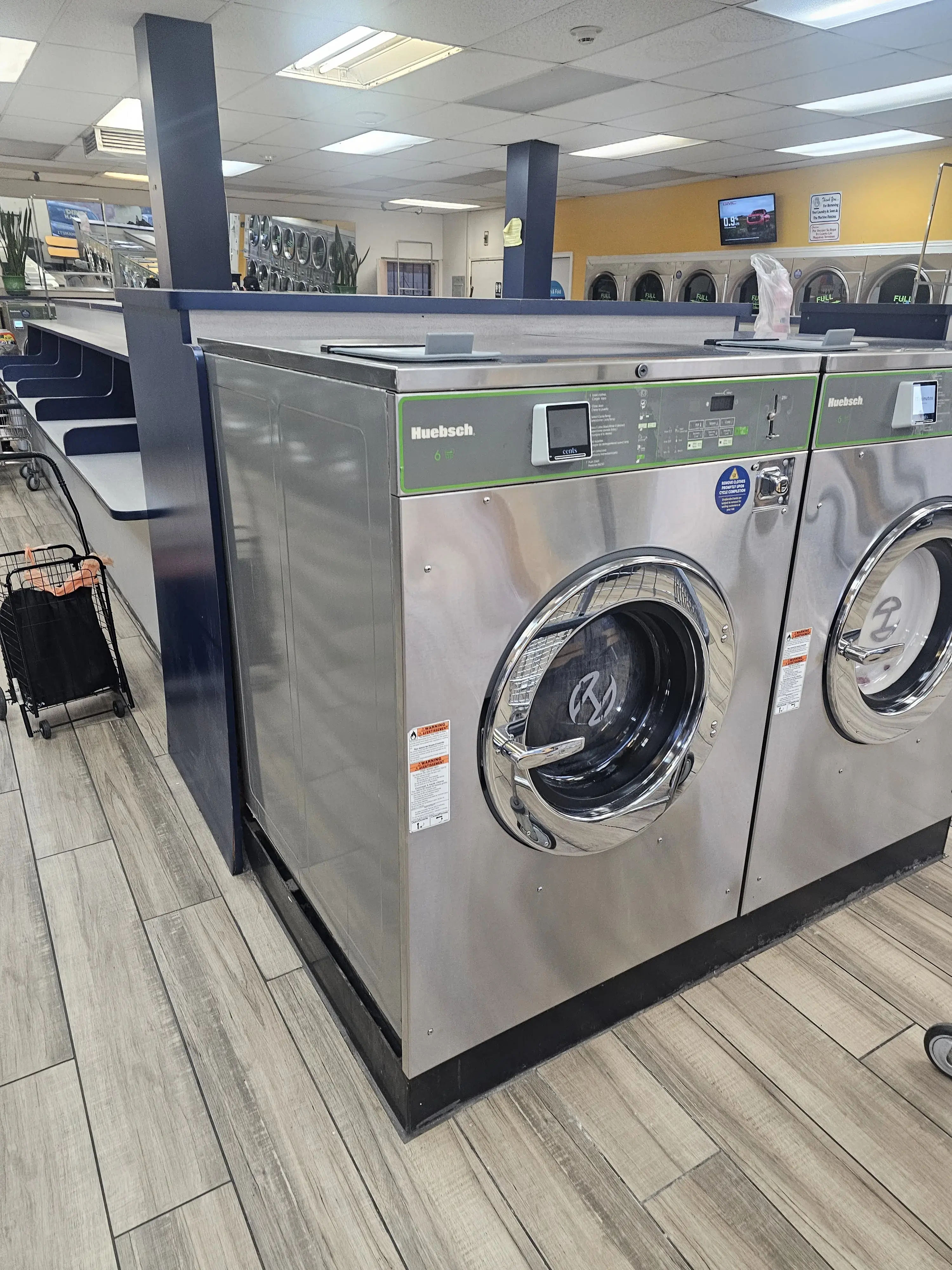 Ontario Coin Laundromat location