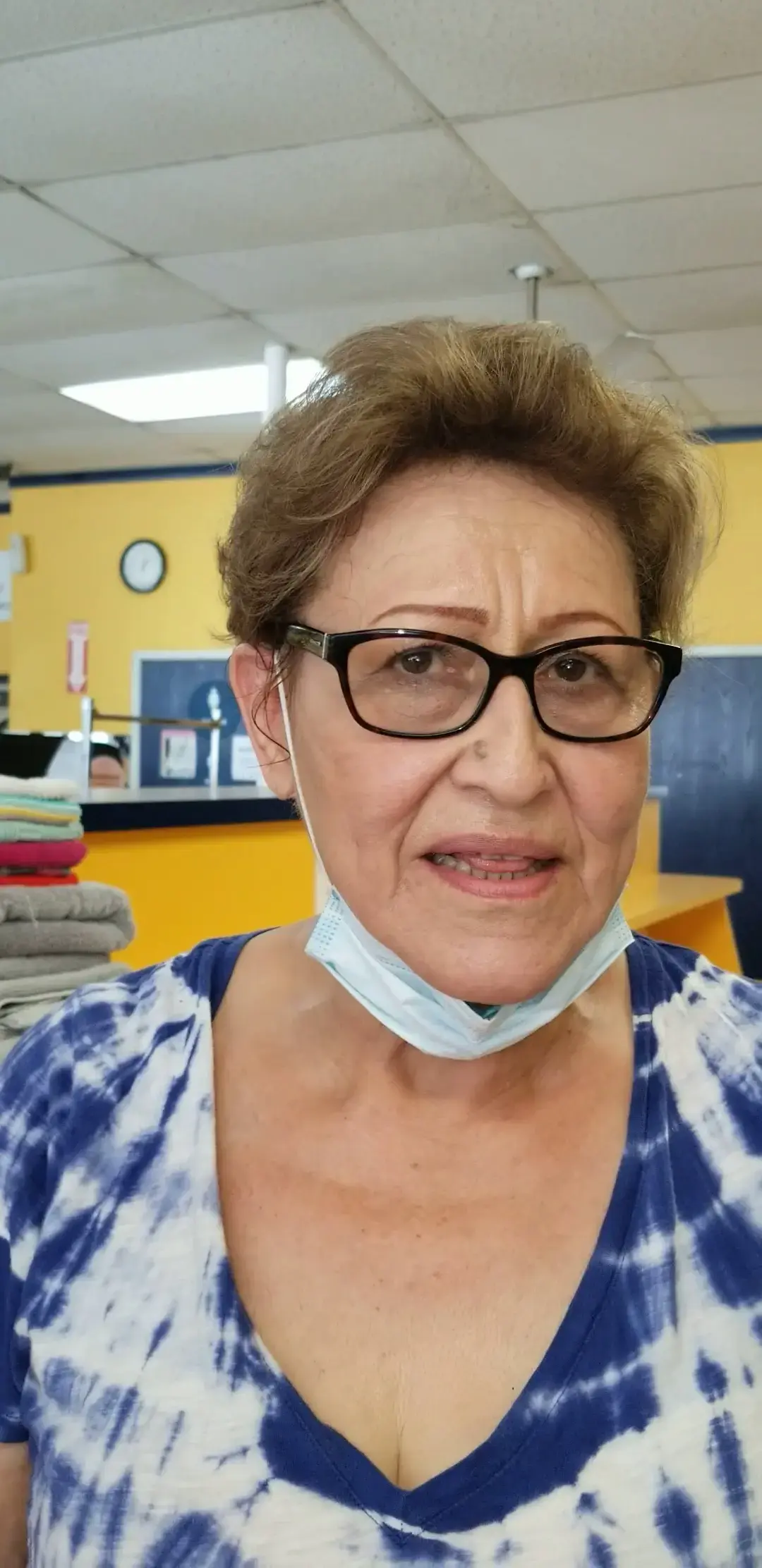 Orange Coin Laundry thumbnail 2