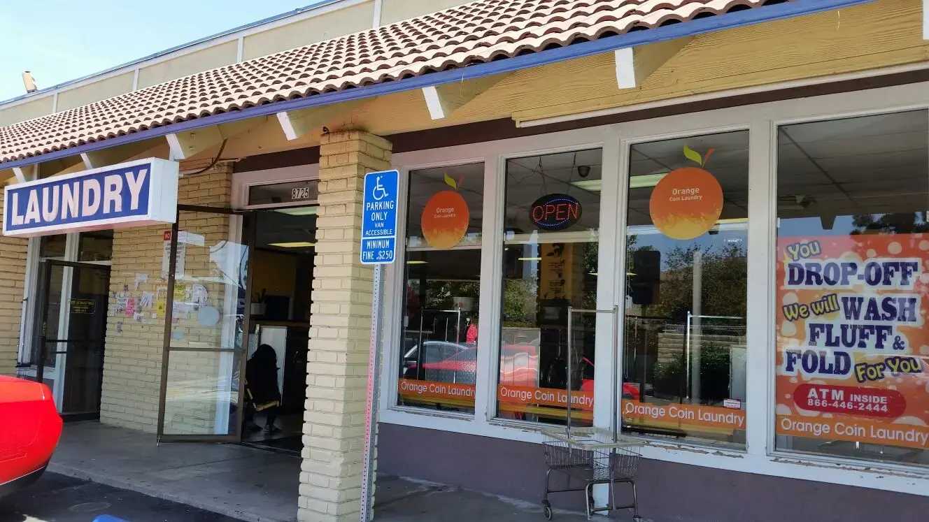 Orange Coin Laundry - Image 5