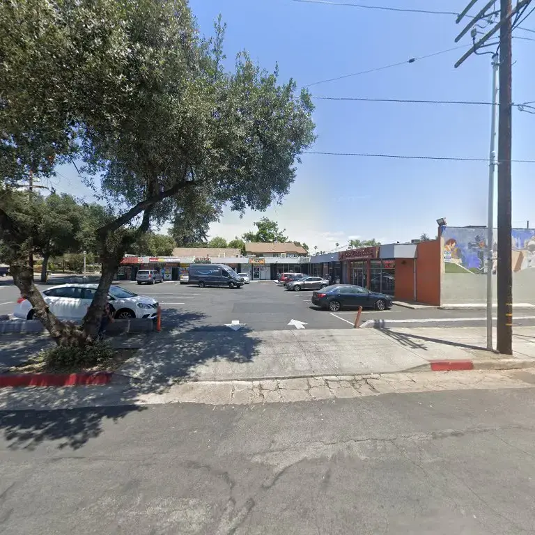 Orange Grove Coin Laundry thumbnail 19