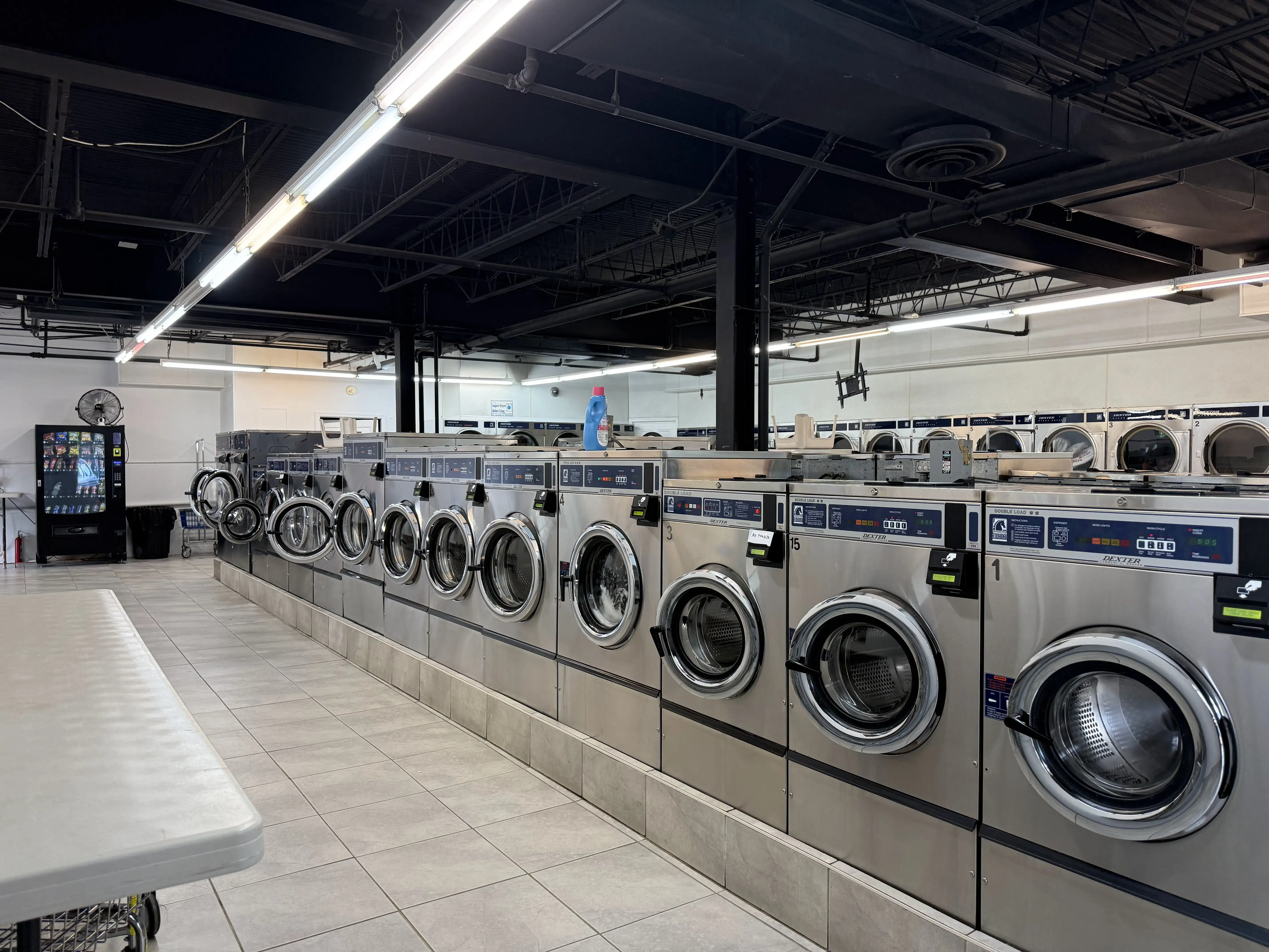 Orchard Laundromat location