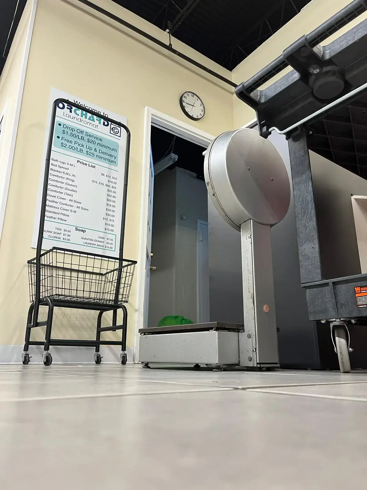 Orchard Laundromat - Image 11
