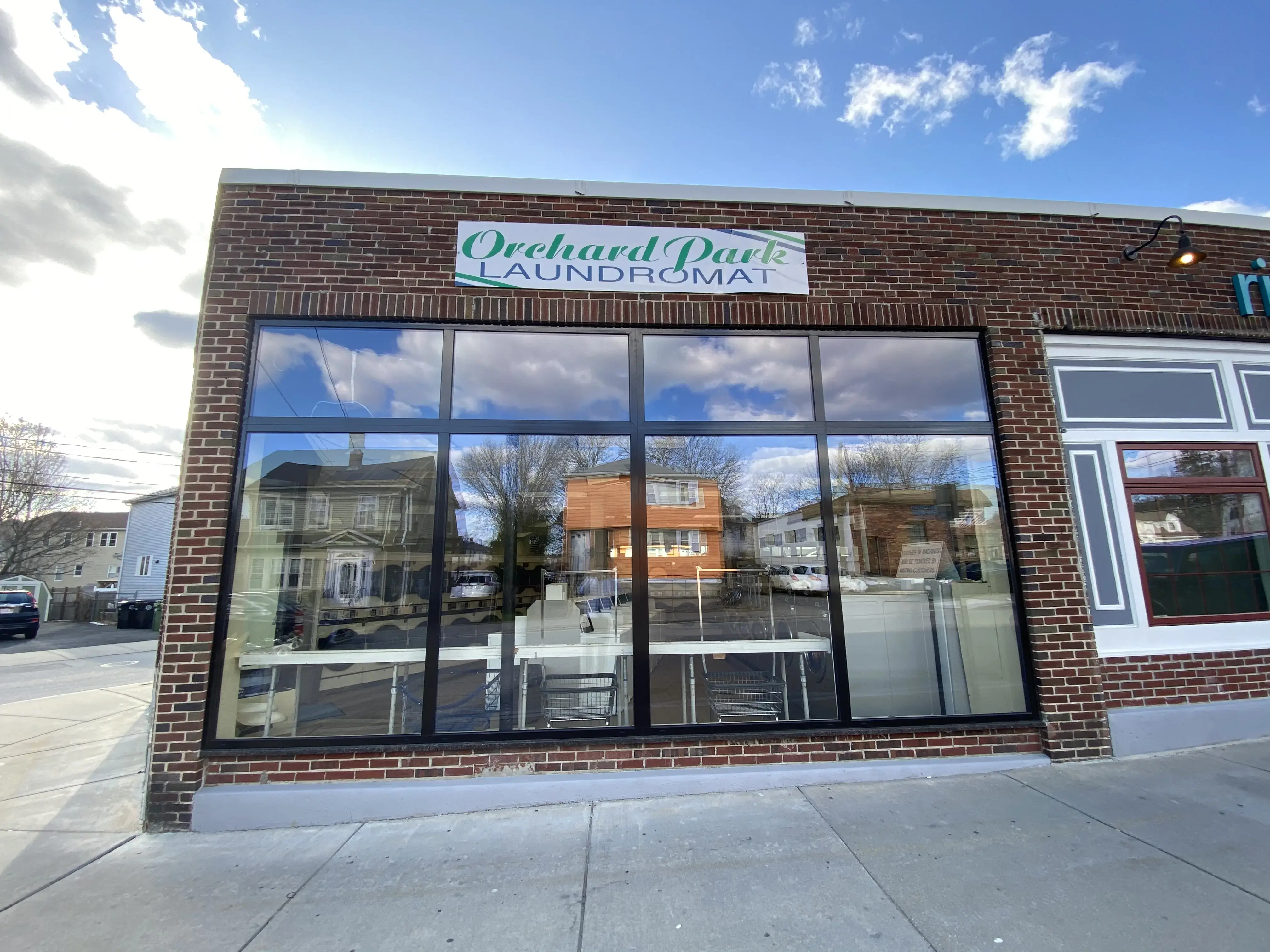 Orchard Park Laundromat location