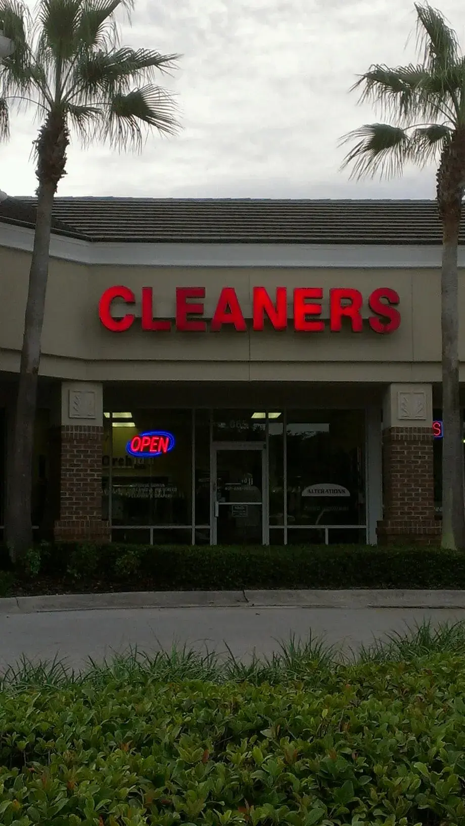 Orchid Cleaners - Image 6