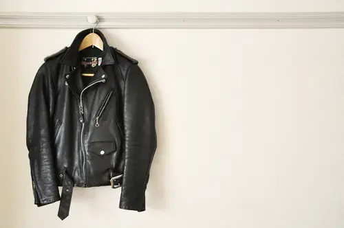 Organic Dry Cleaners & Laundry Pick up and Delivery thumbnail 6