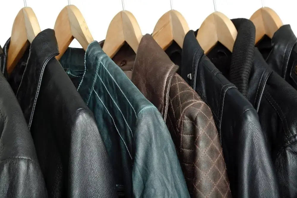 Organic Dry Cleaners & Laundry Pick up and Delivery thumbnail 5