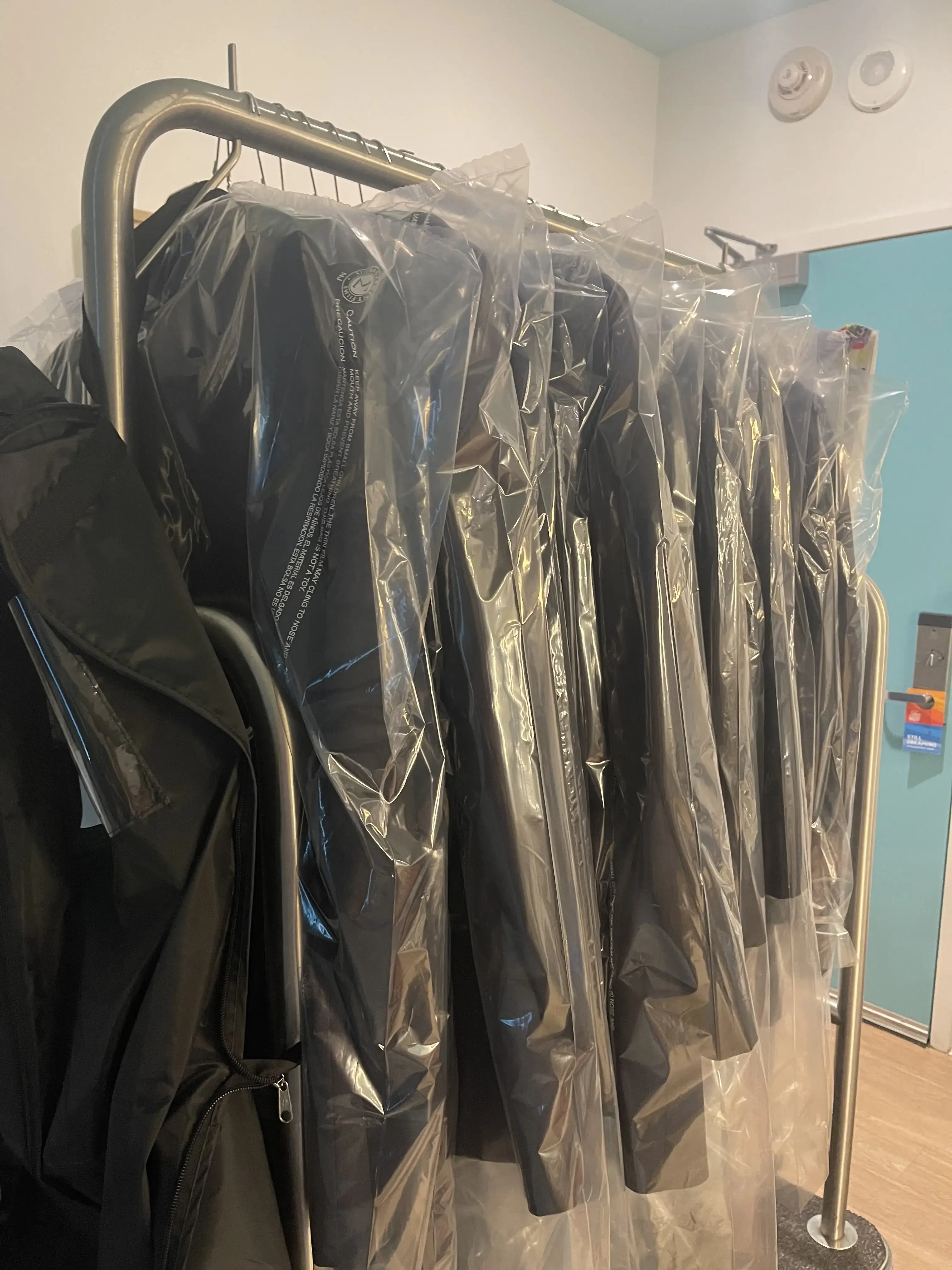 Orlando Cleaners 24/7 - Baldwin Park thumbnail 5