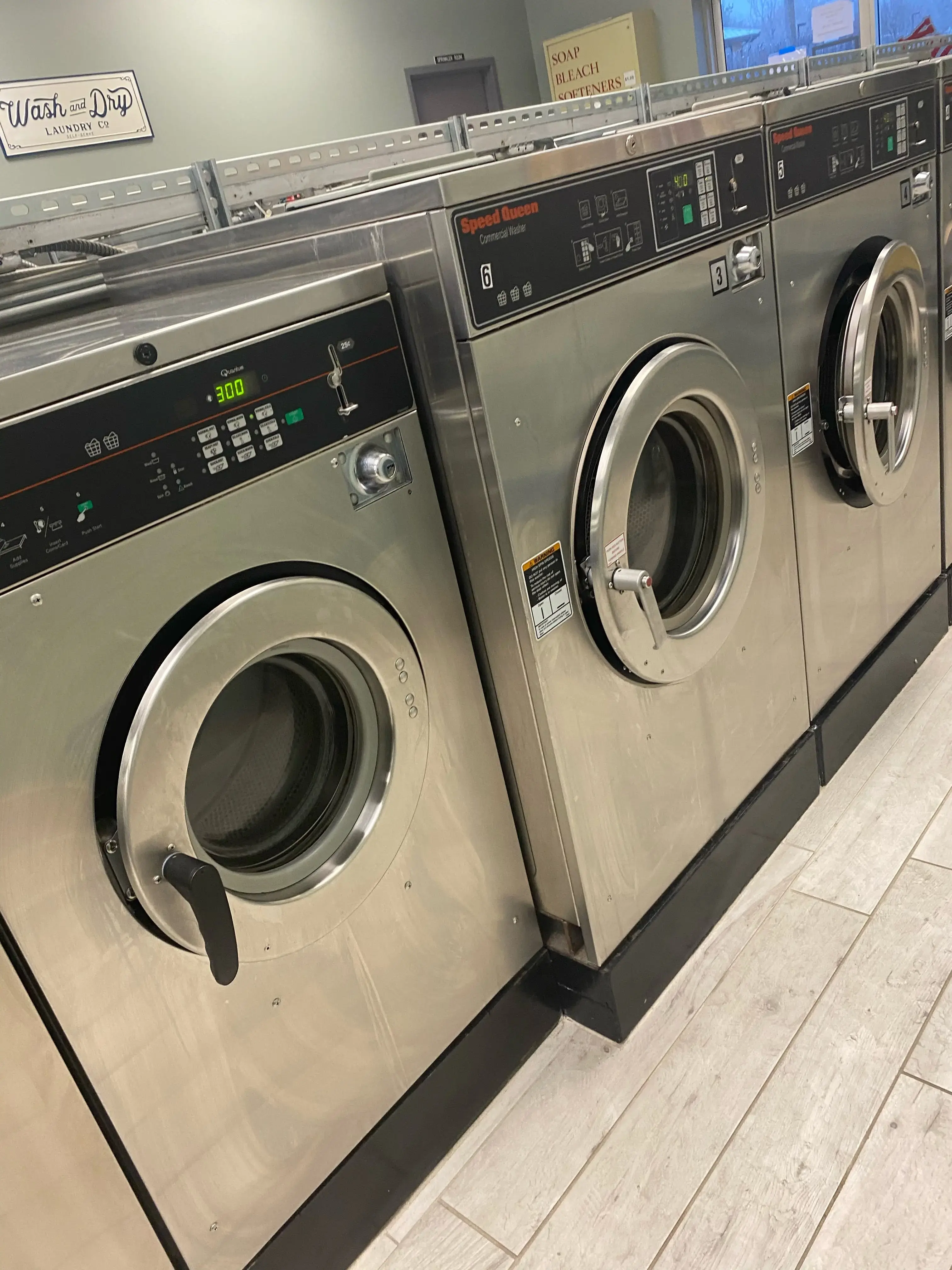 Orono Coin Laundry thumbnail 12