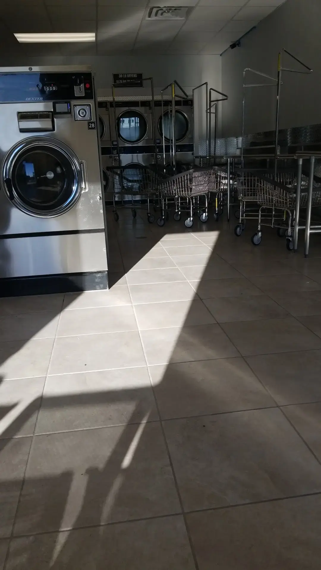 Ottumwa Launderette - Image 20