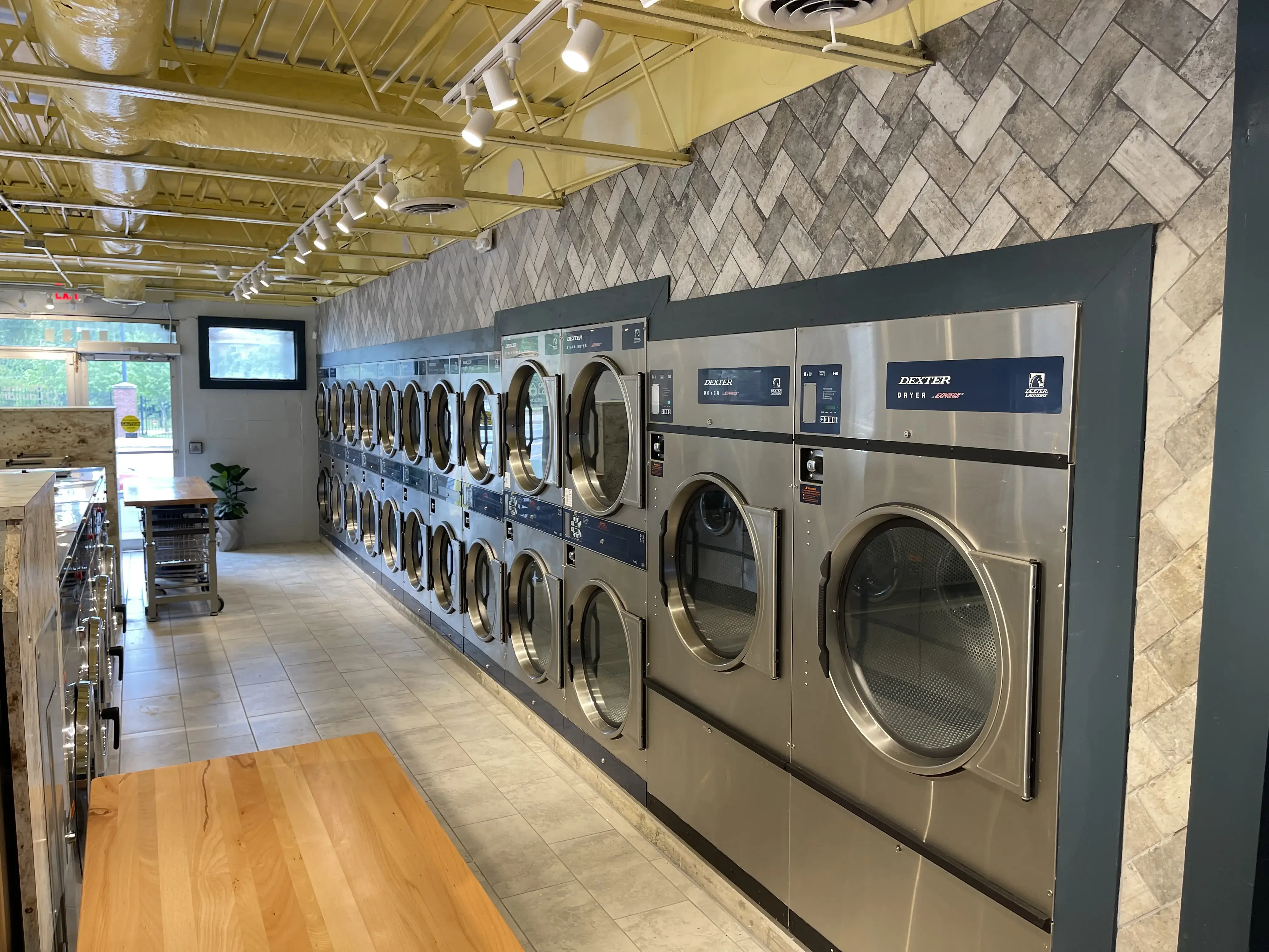 Our Best Laundry - Image 2