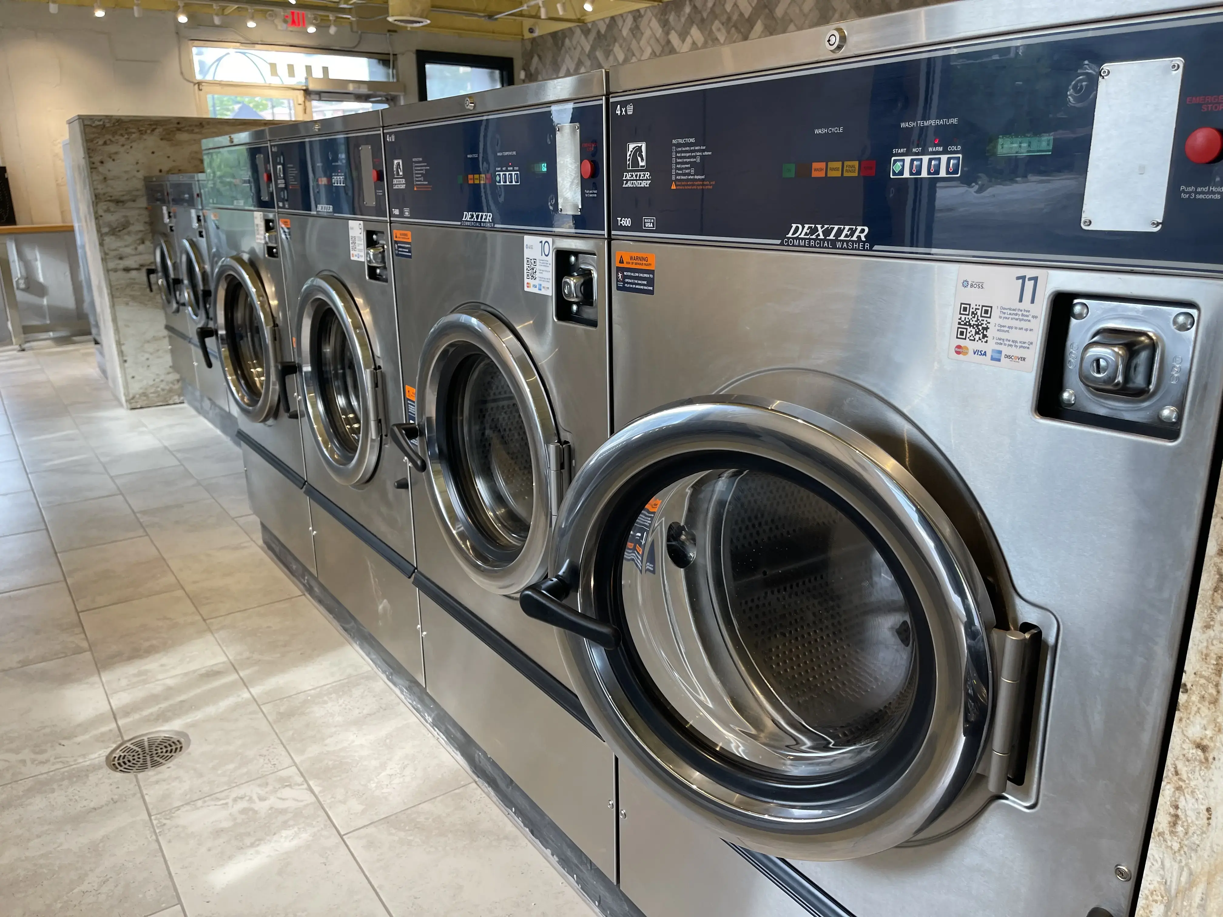 Our Best Laundry - Image 14