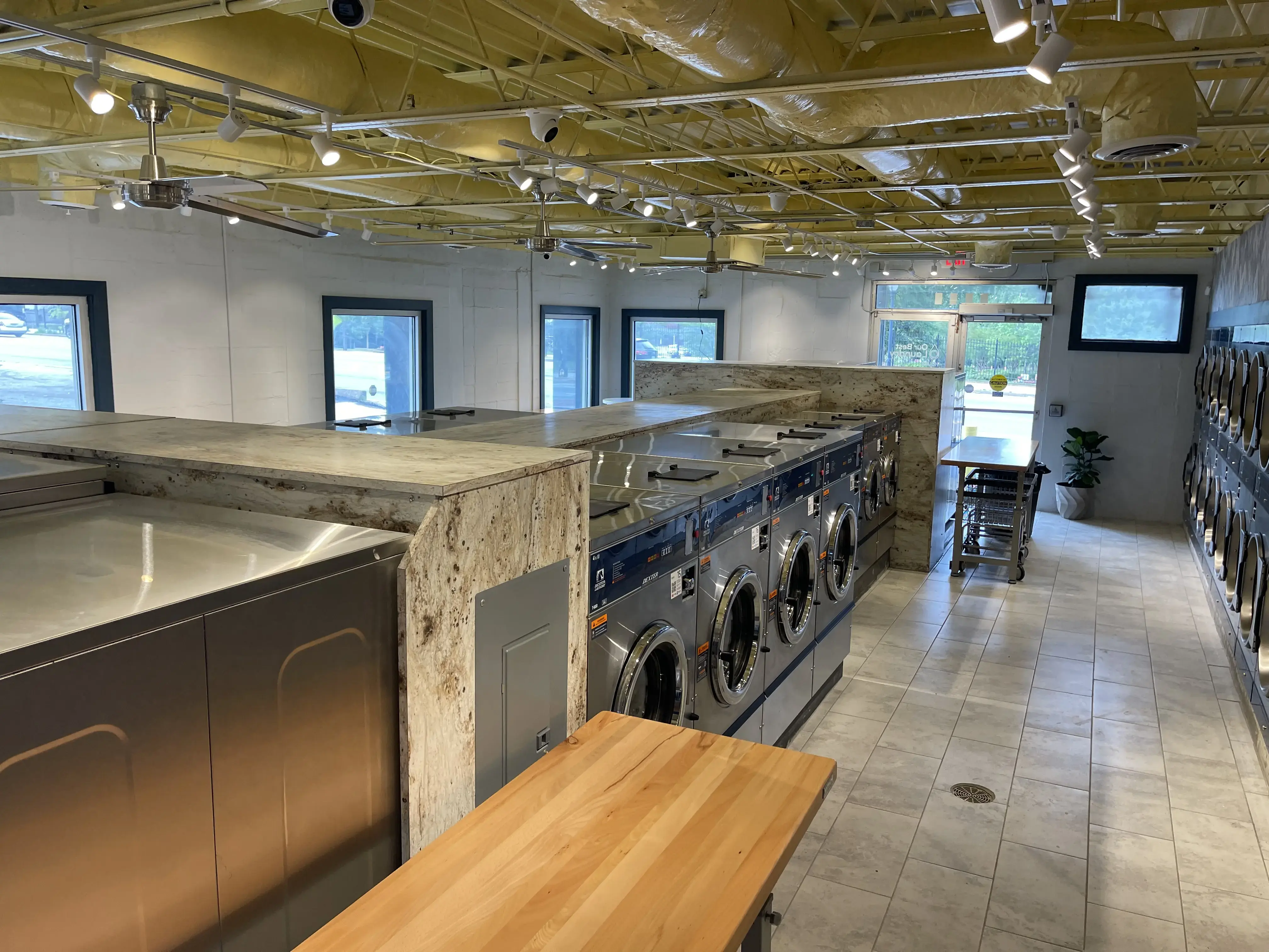 Our Best Laundry - Image 8