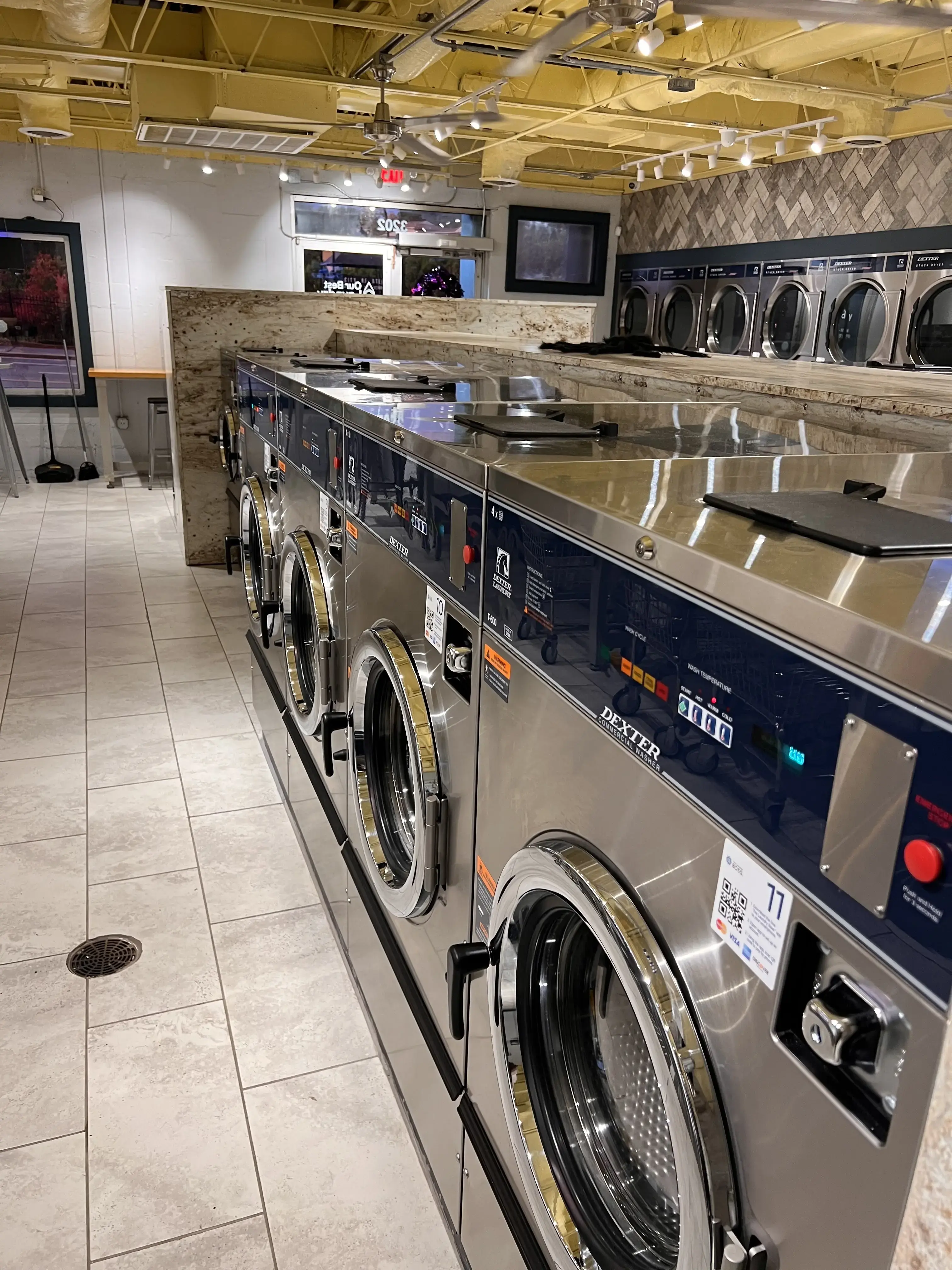 Our Best Laundry - Image 12