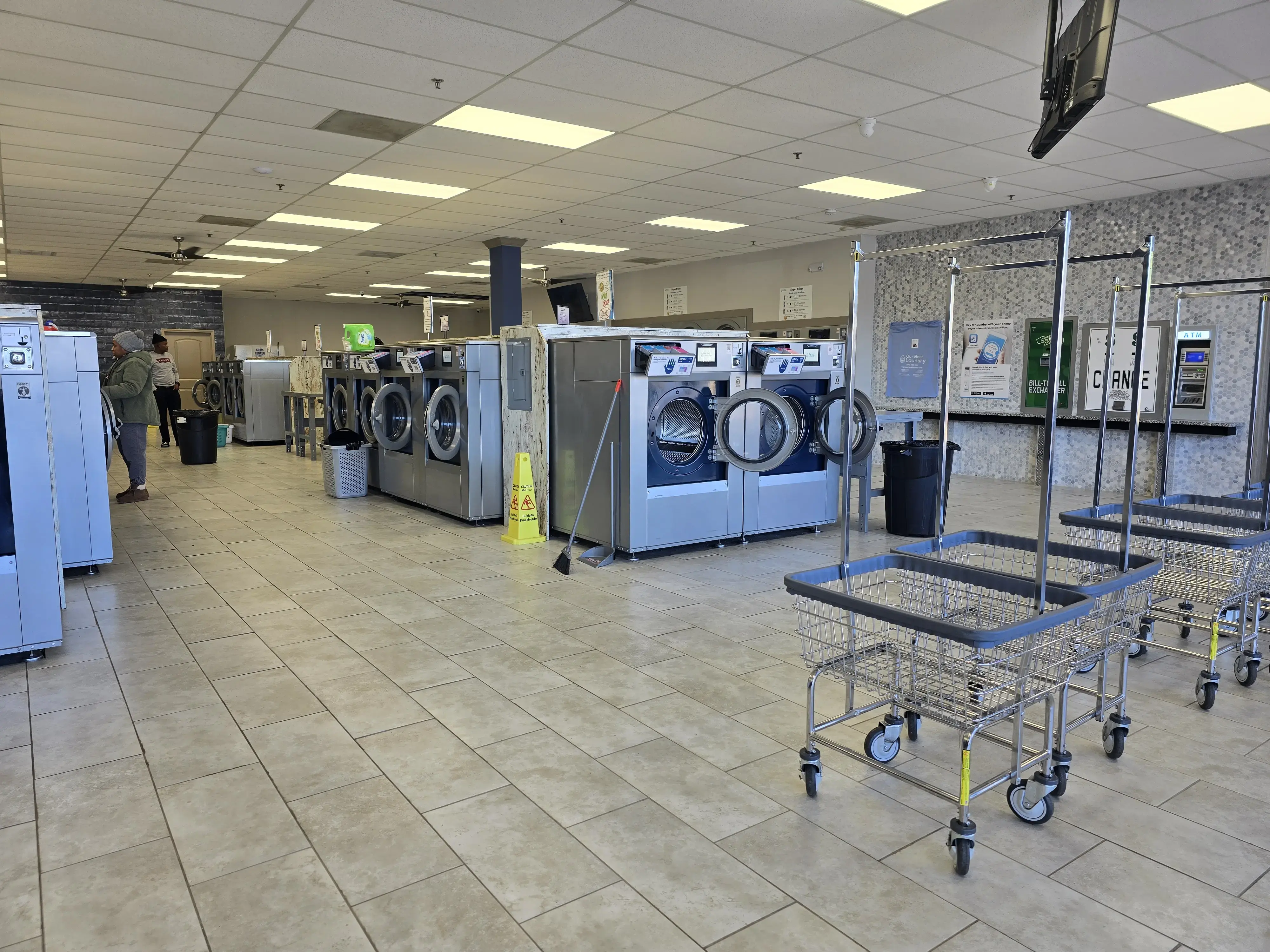 Our Best Laundry - Image 2