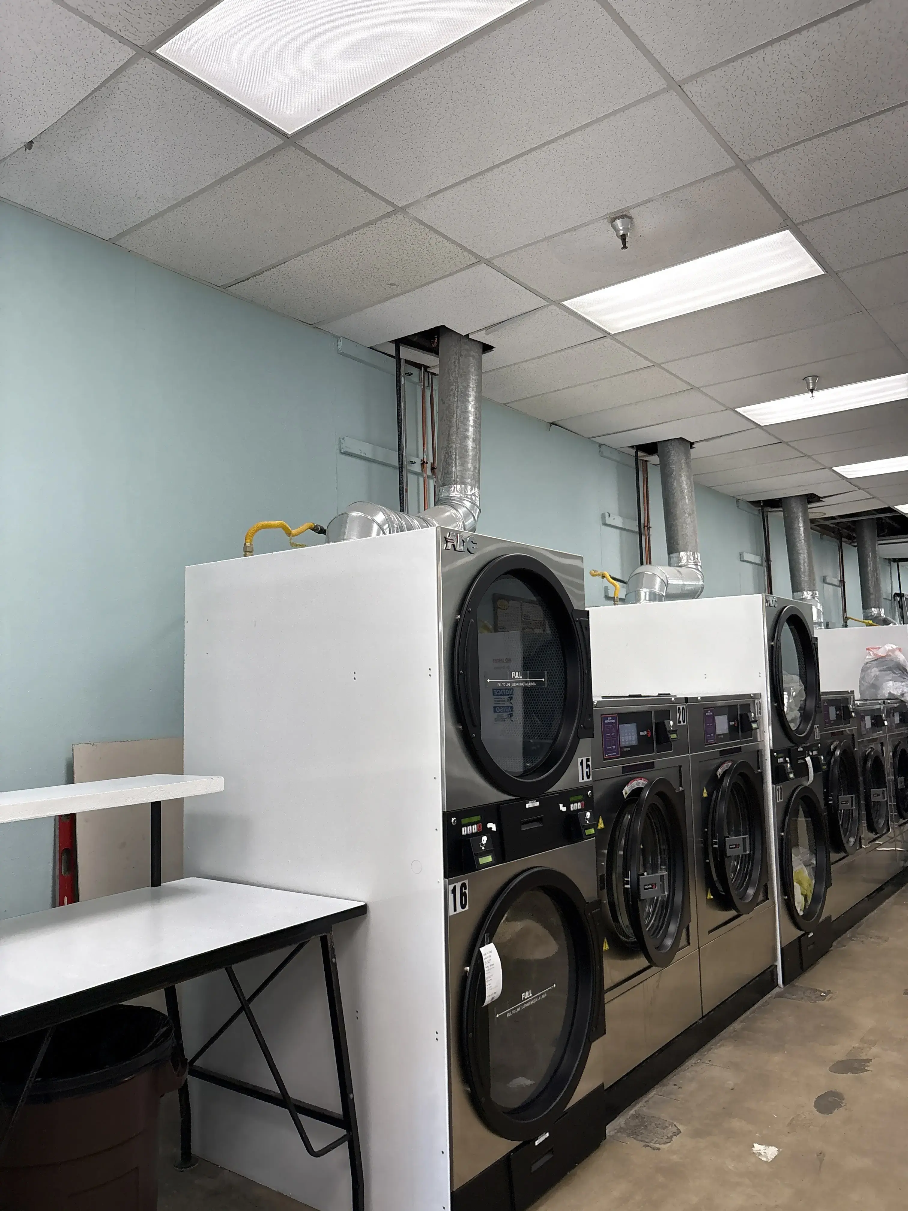 Overlake Laundromat thumbnail 5