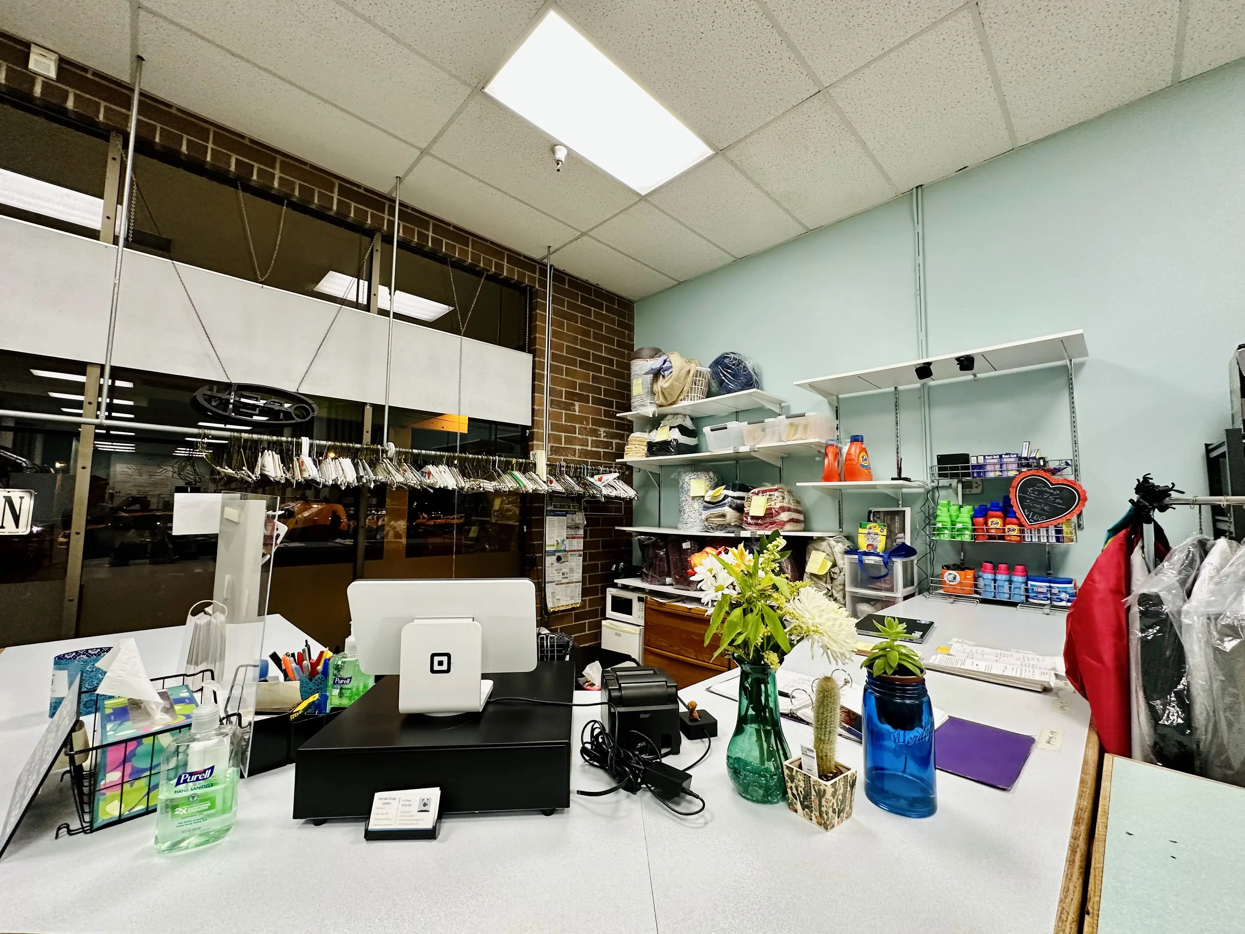 Overlake Laundromat - Image 11