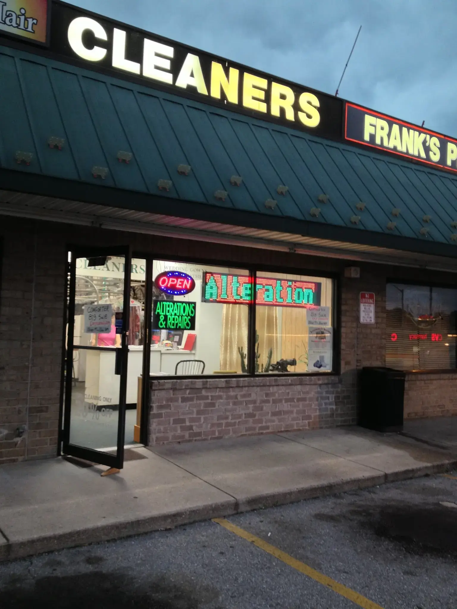 Overlea Dry Cleaners - Image 2