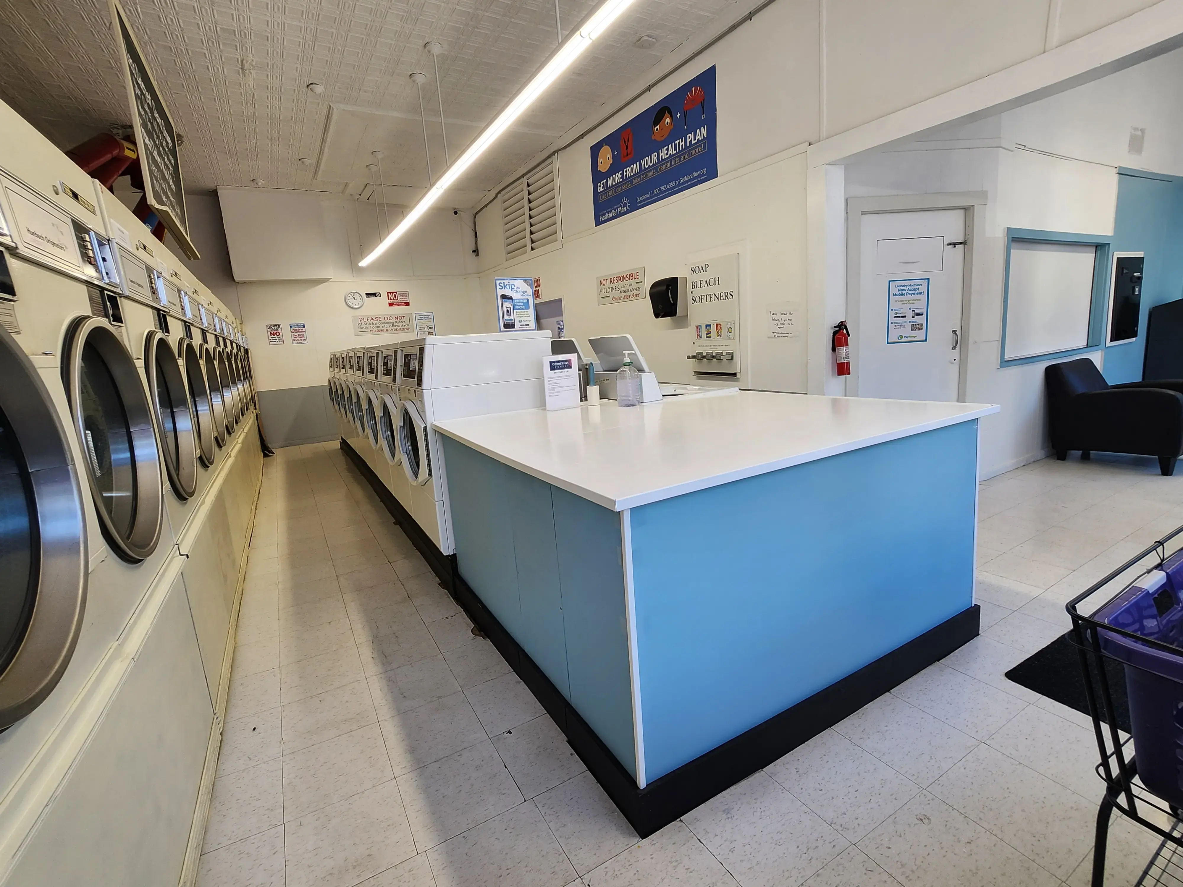 Oxford Street Laundry Coin-Op - Image 15
