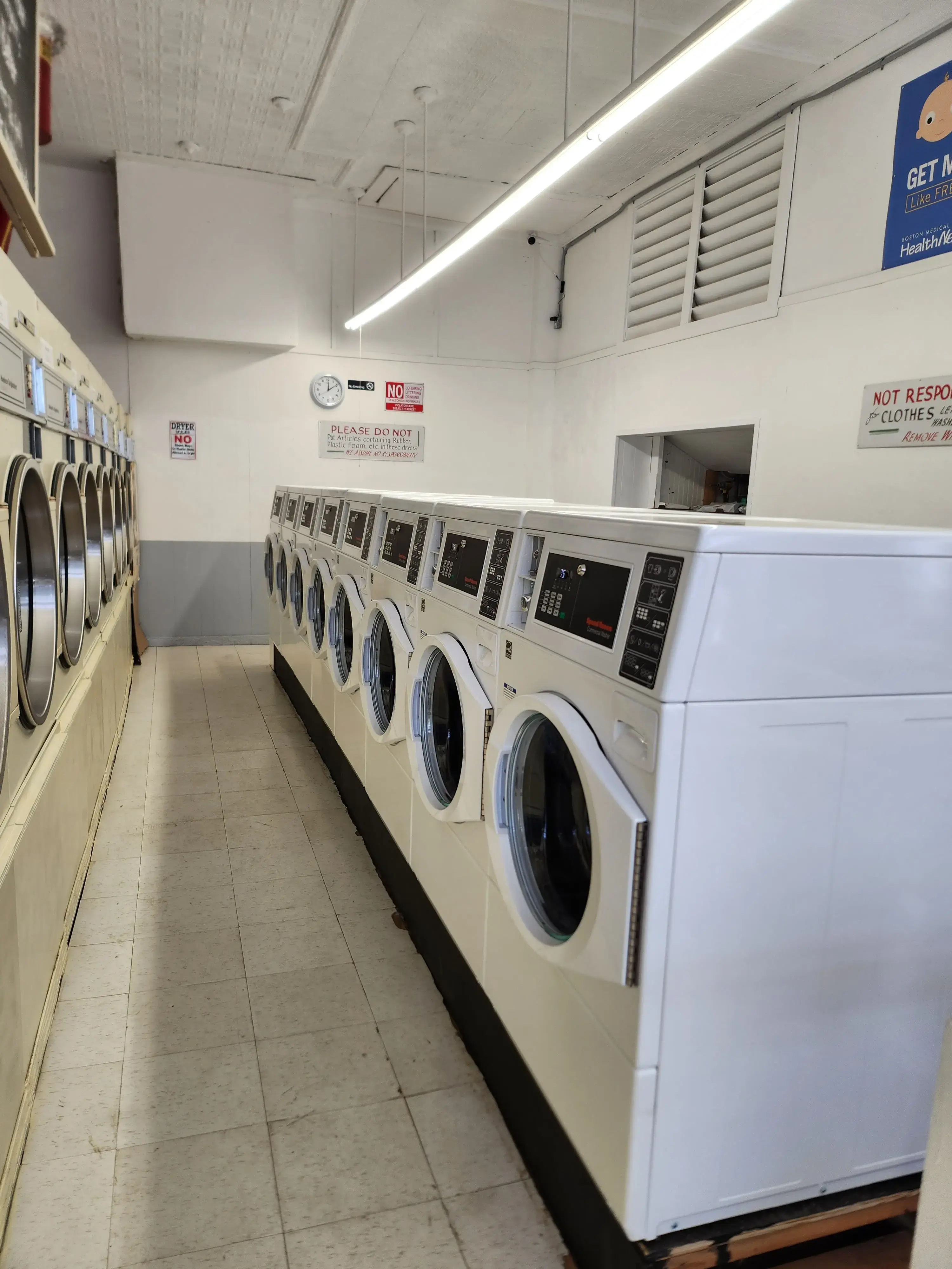 Oxford Street Laundry Coin-Op - Image 20