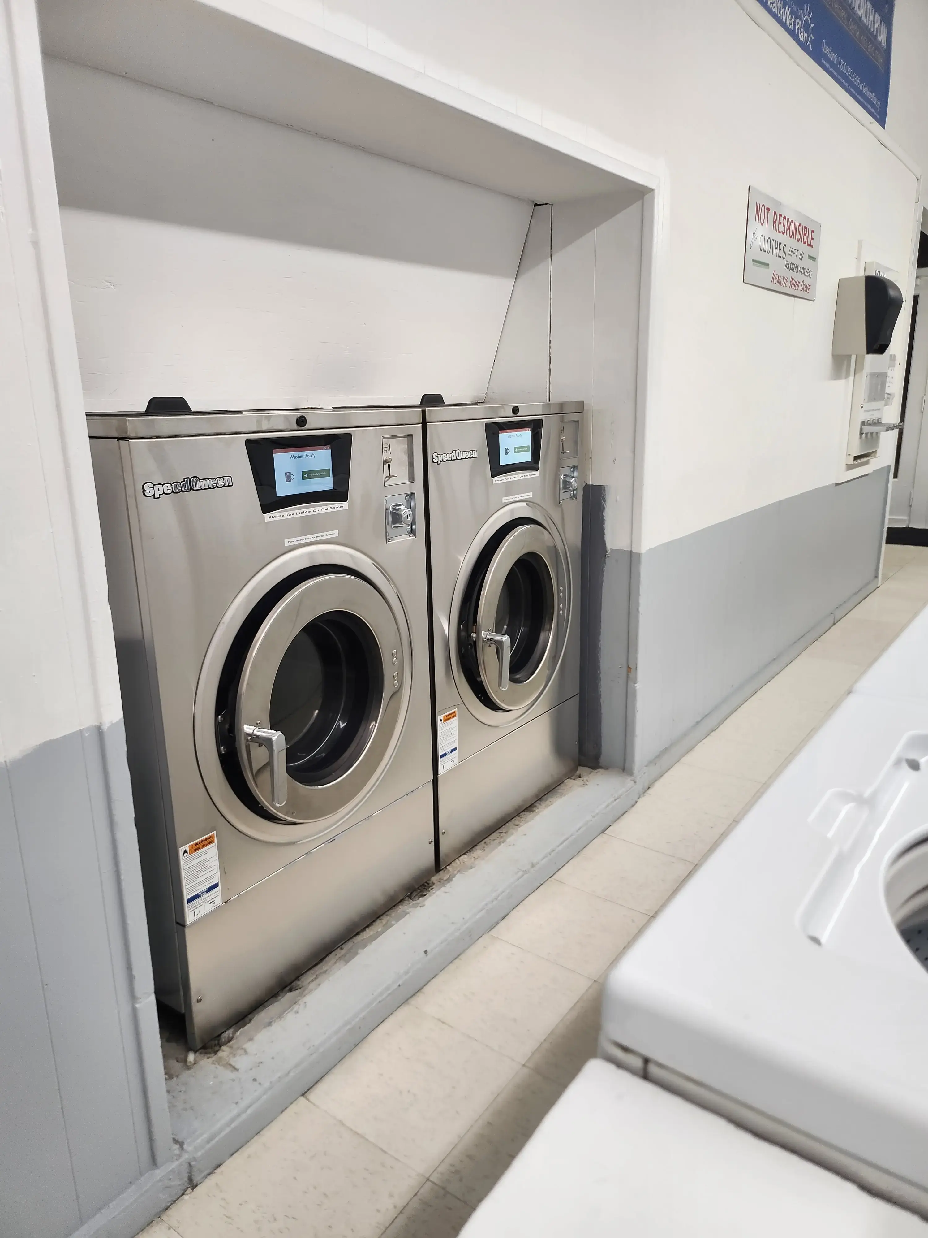 Oxford Street Laundry Coin-Op - Image 16