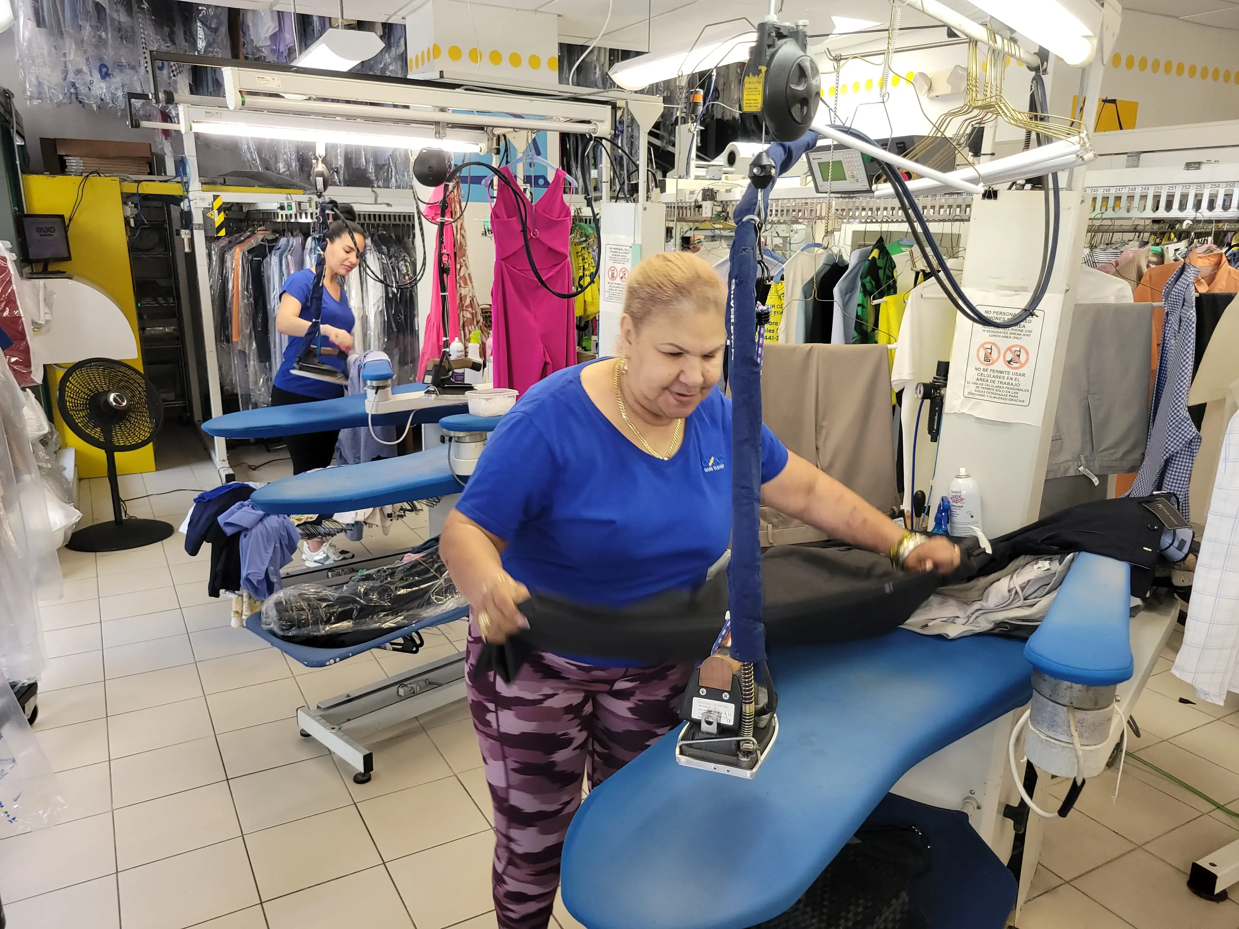 Oxxo Care Cleaners Merrick Park - Image 6