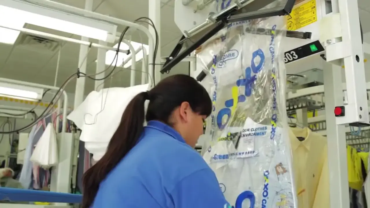 Oxxo Care Cleaners Merrick Park thumbnail 8