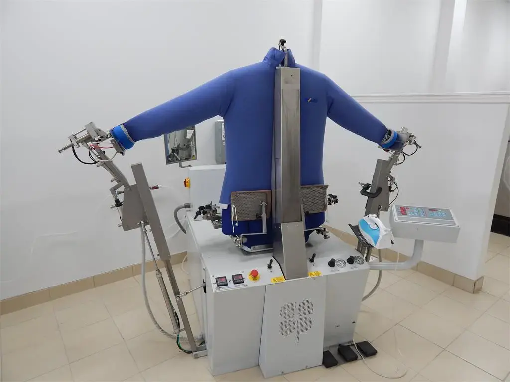 Oxxo Care Cleaners Merrick Park thumbnail 18