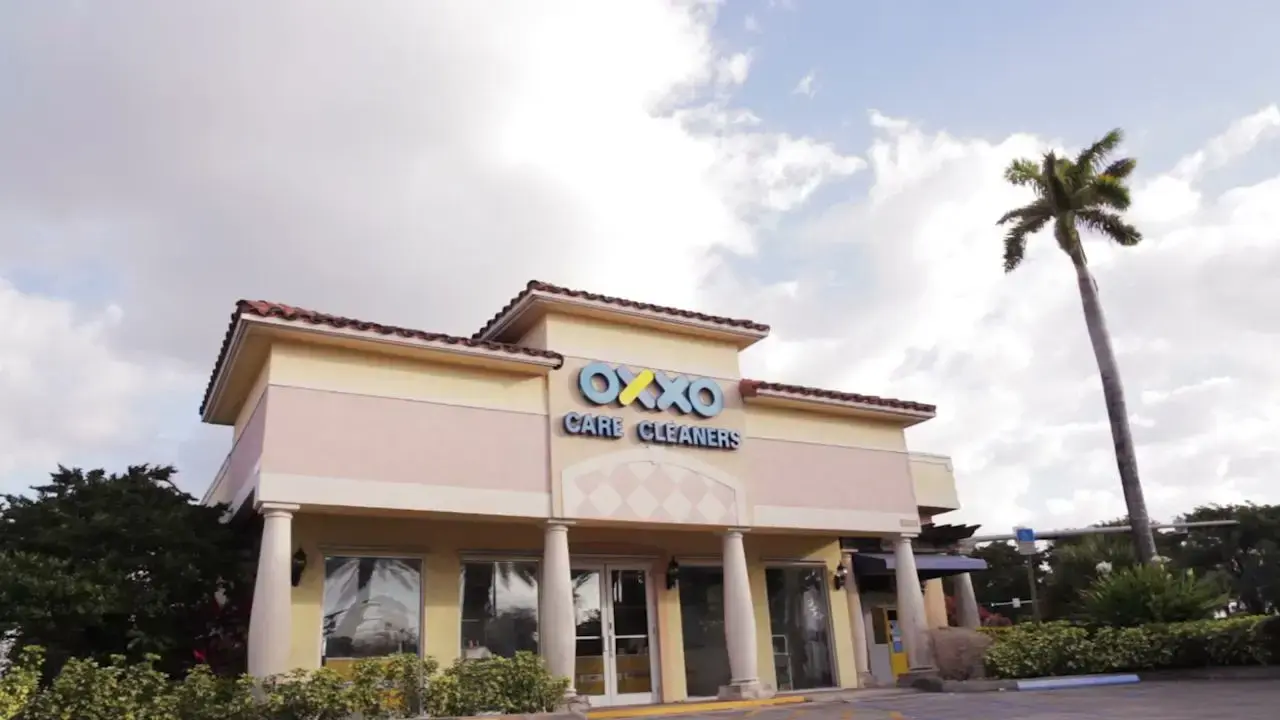 Oxxo Care Cleaners Merrick Park - Image 14
