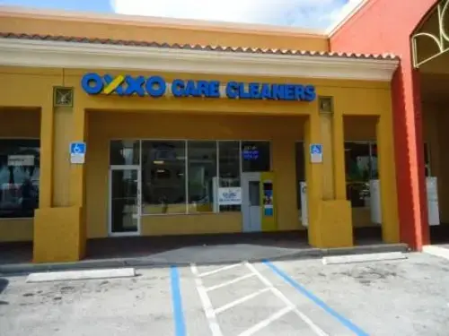 Oxxo Care Cleaners Miami Lakes - Image 15