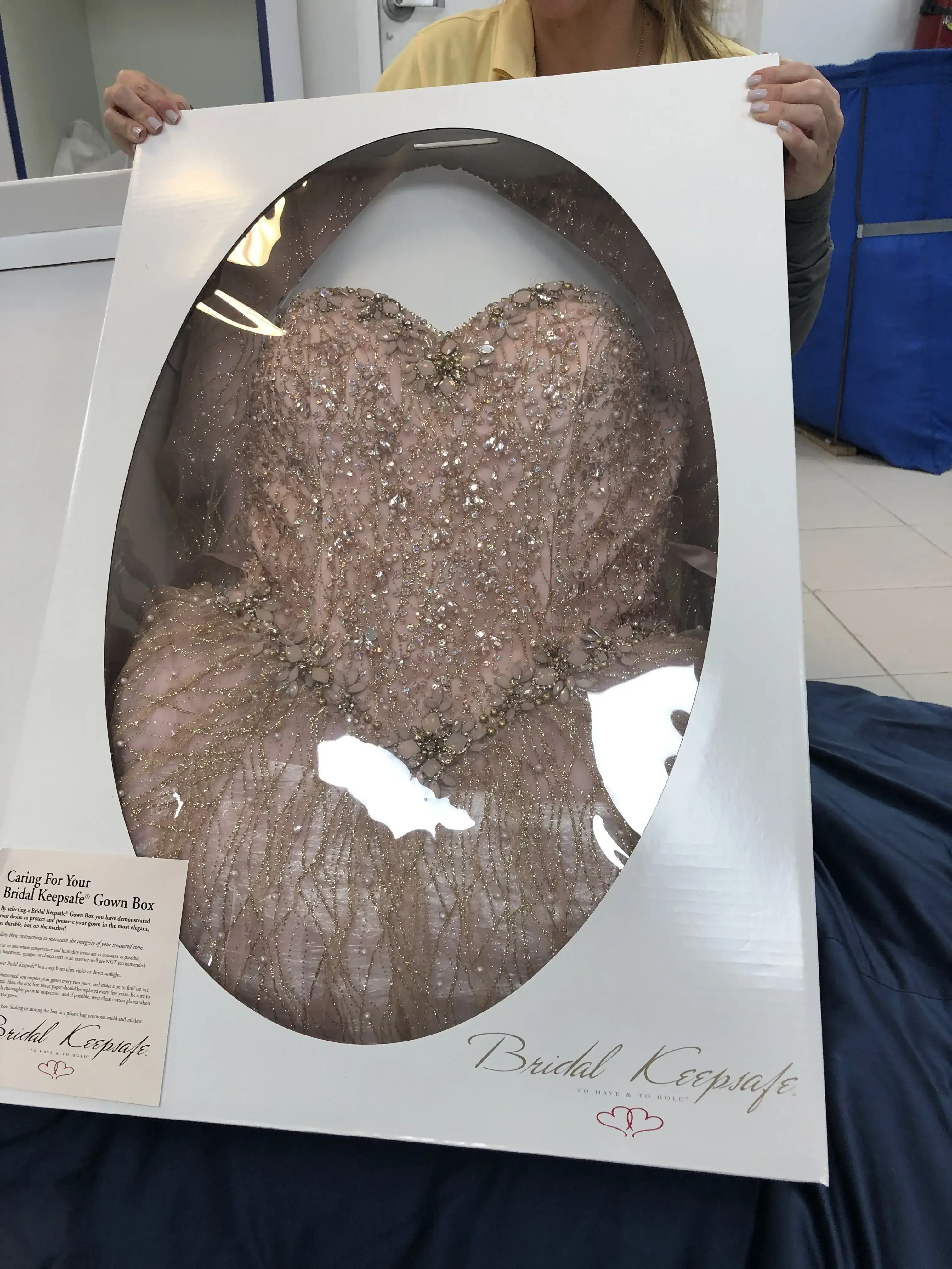 OXXO CARE CLEANERS Orlando - Image 18