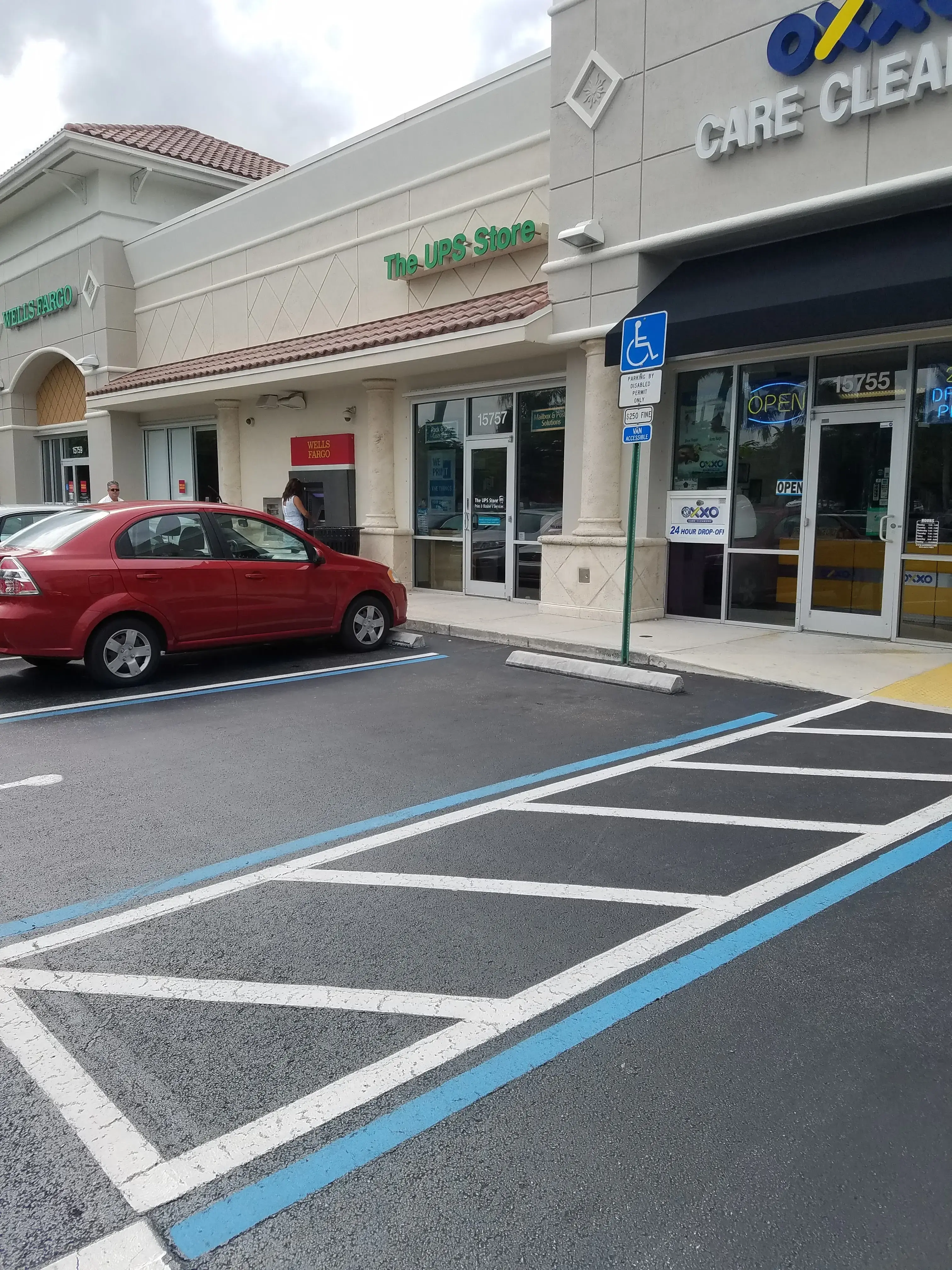 OXXO Care Cleaners Pembroke Pines - Image 18