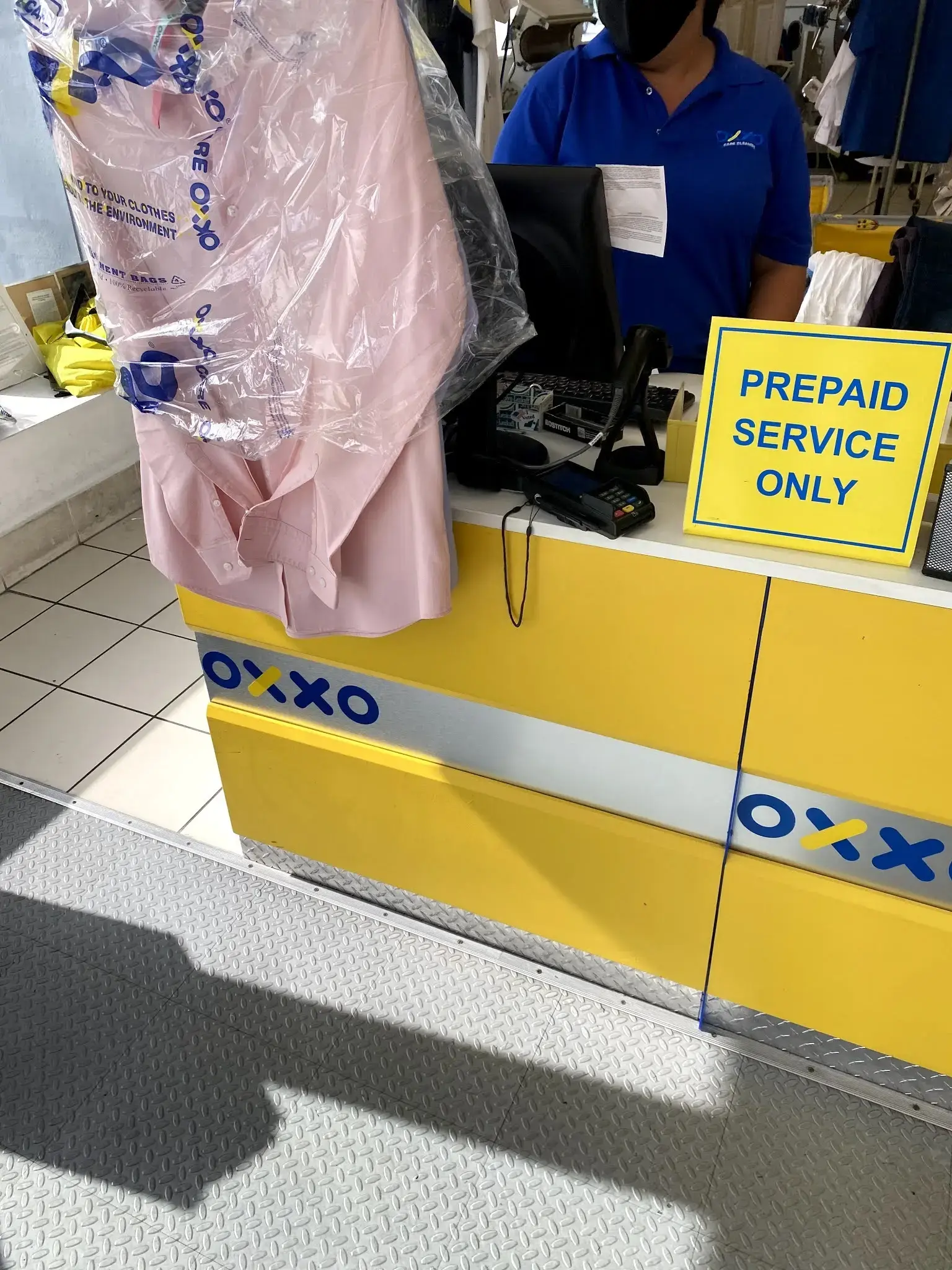 OXXO Cleaners that Care - Las Olas - Image 8