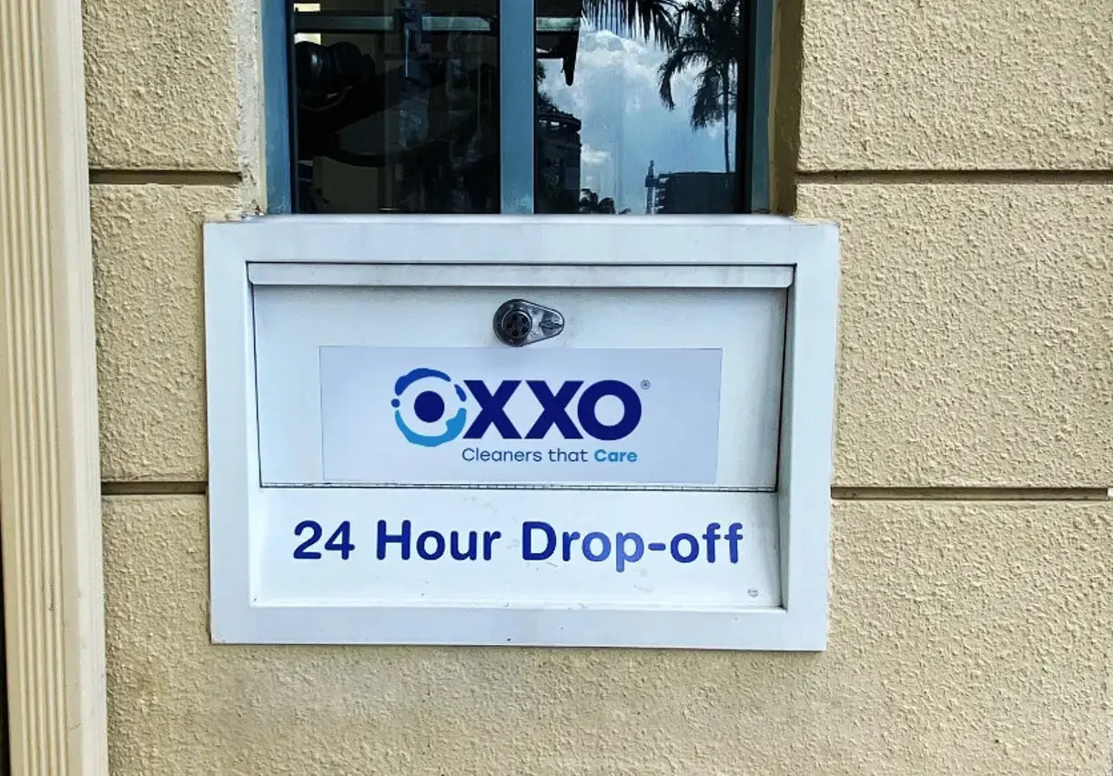 OXXO Cleaners that Care - Las Olas - Image 5