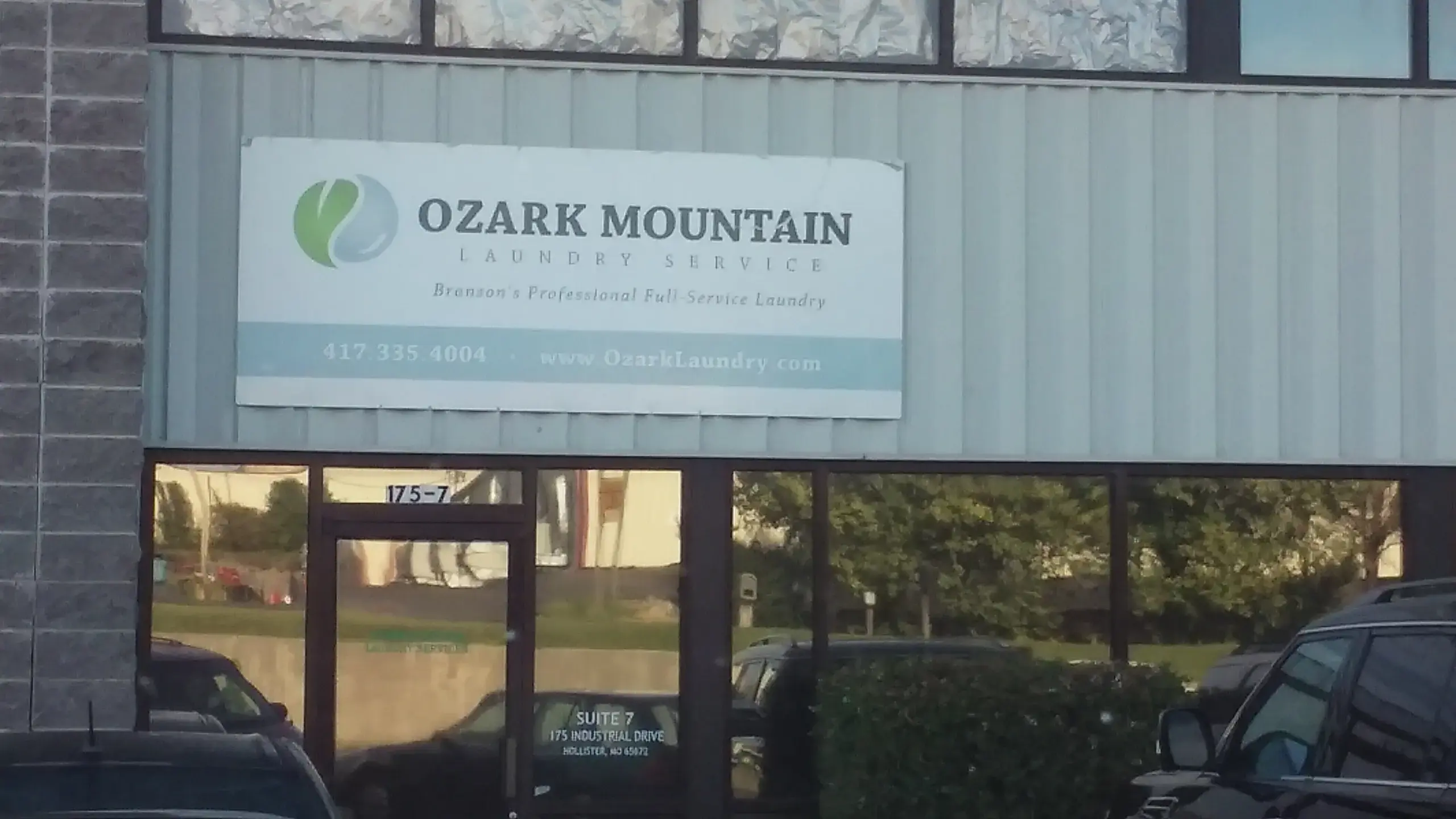 Ozark Mountain Laundry Services - Image 1