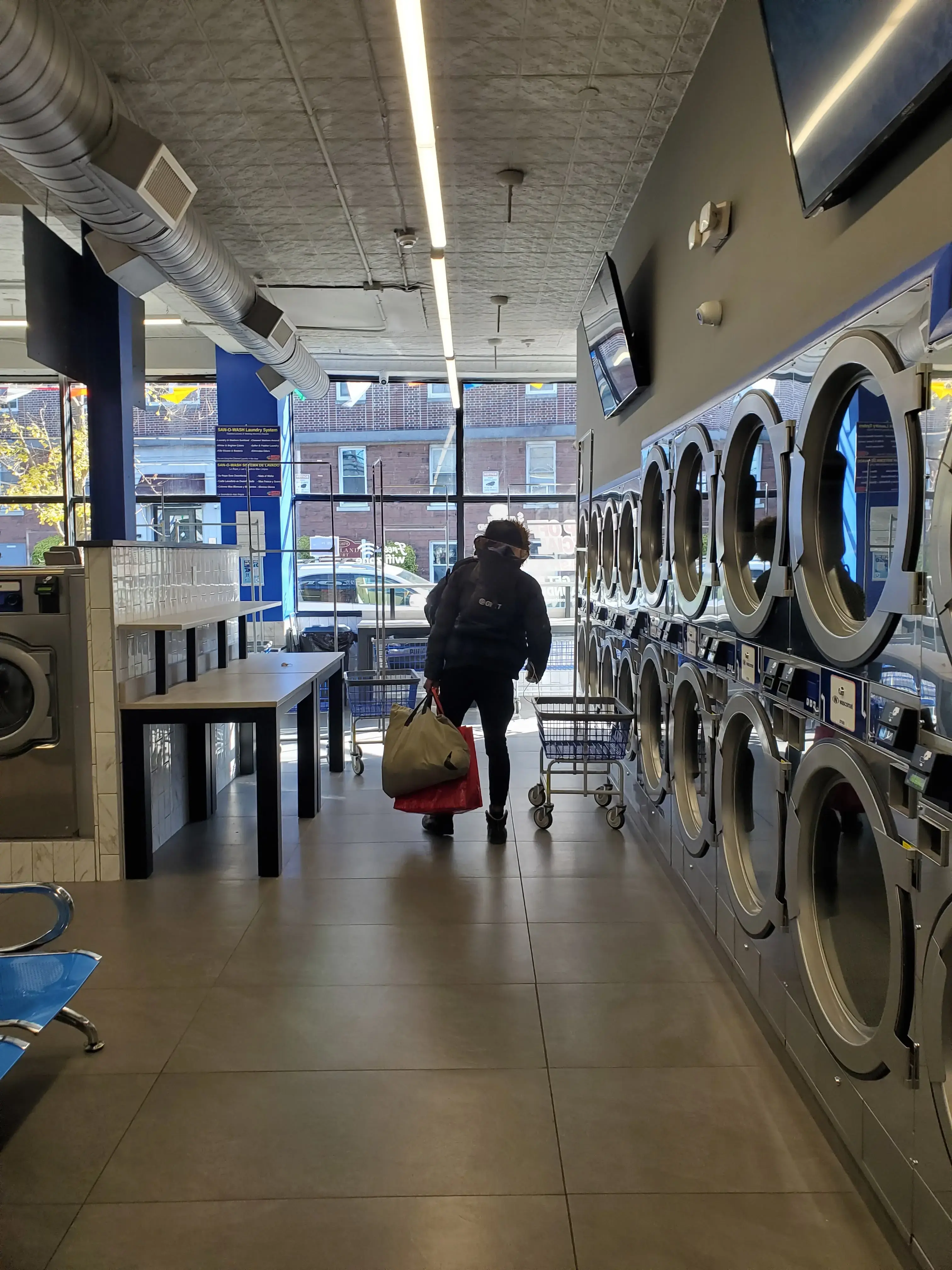 Ozone Wash & Fold Laundromat location