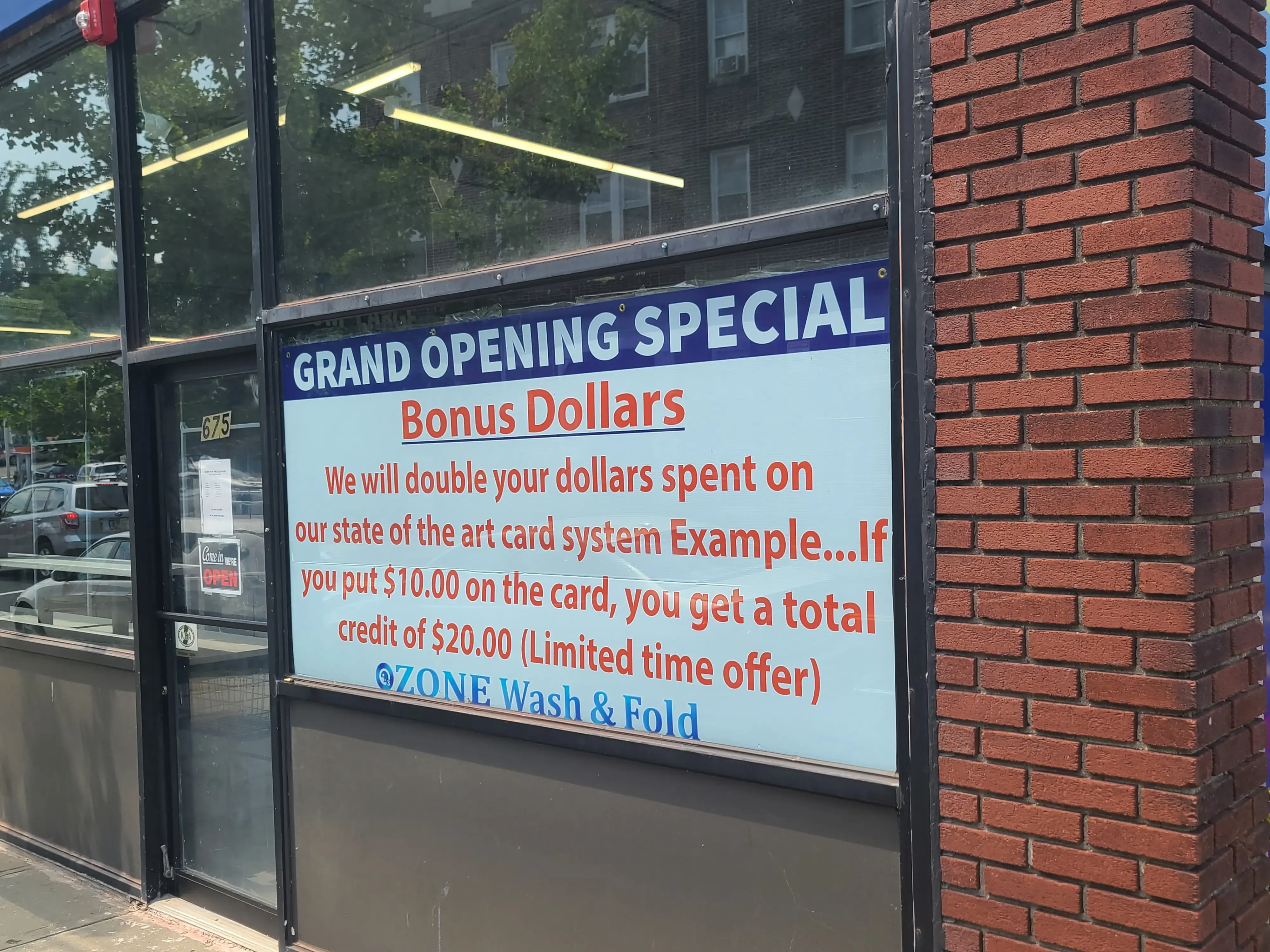 Ozone Wash & Fold Laundromat thumbnail 15