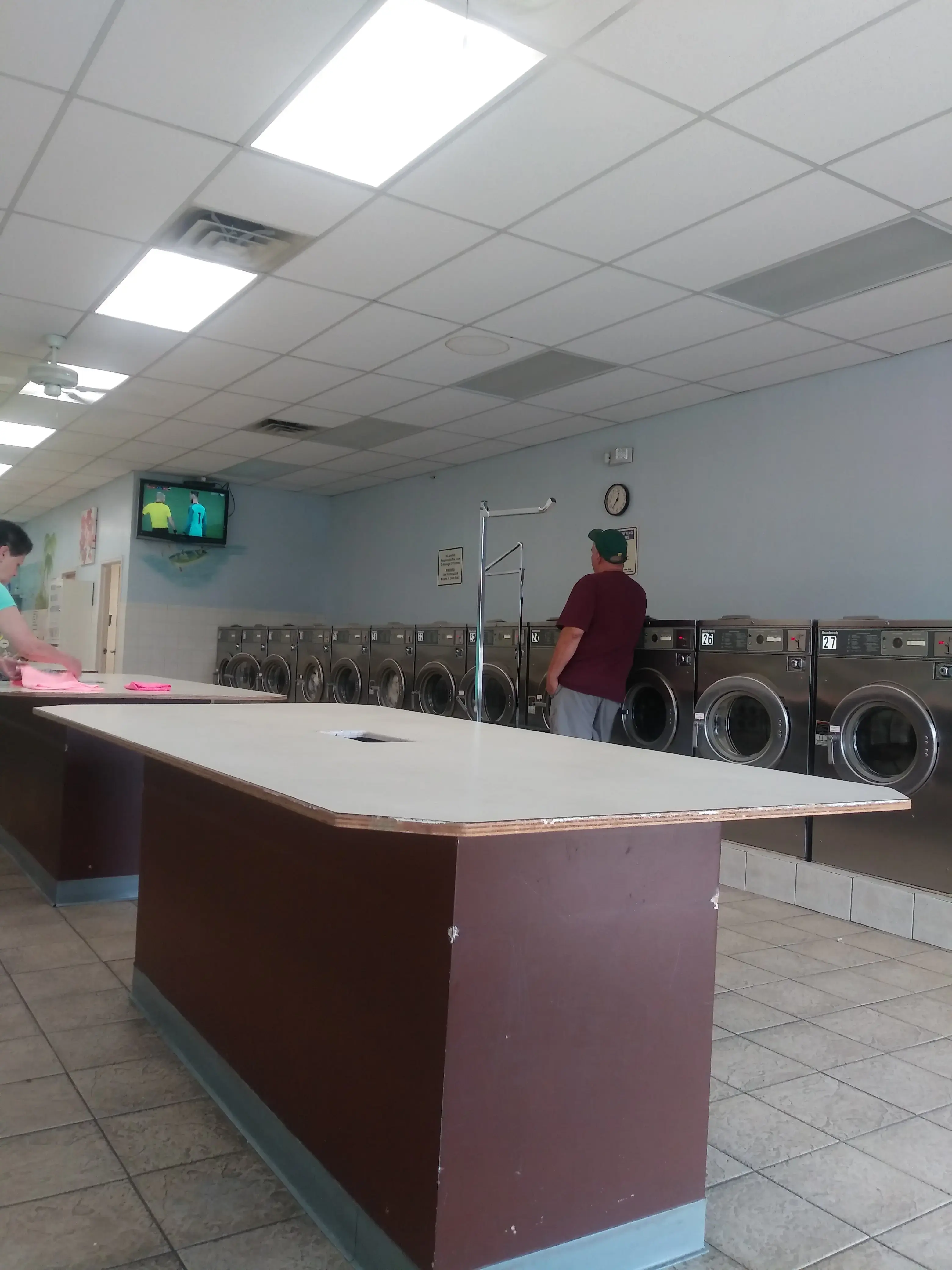 P & A Laundry Depot thumbnail 2