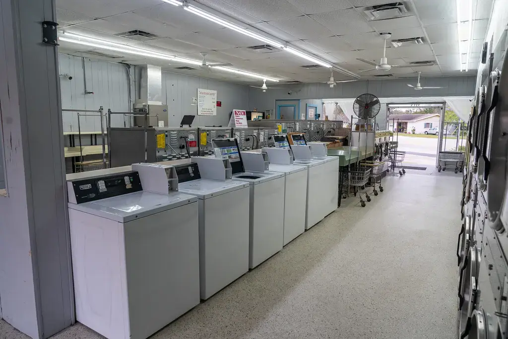 P K Laundry - Image 3