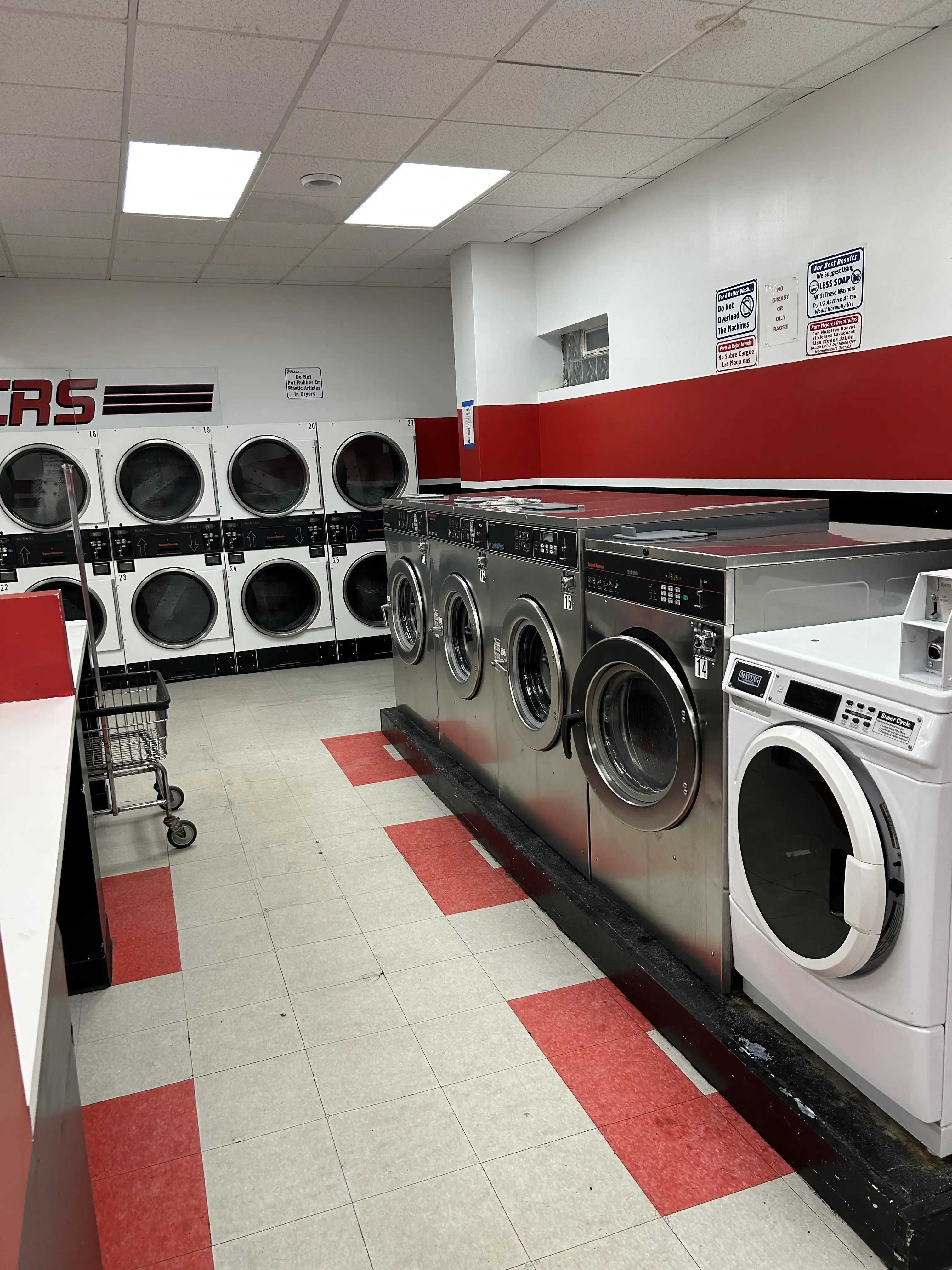 Pacific Laundry - Image 10