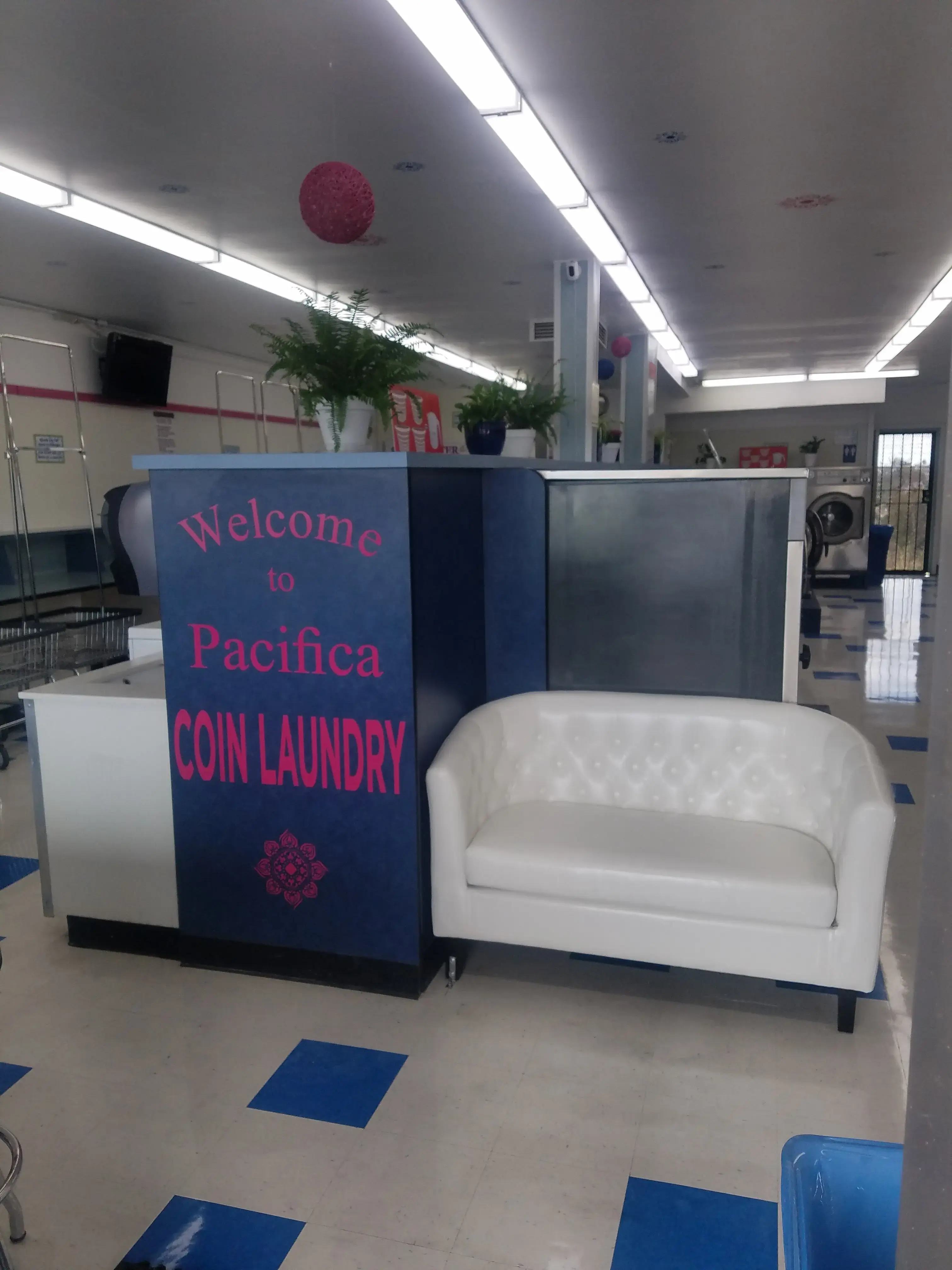 Pacifica Laundry - Image 5