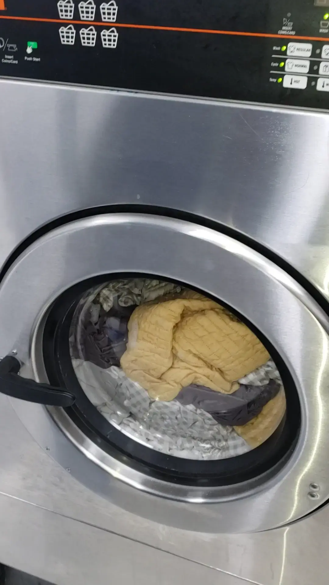 Pacifica Laundry - Image 3