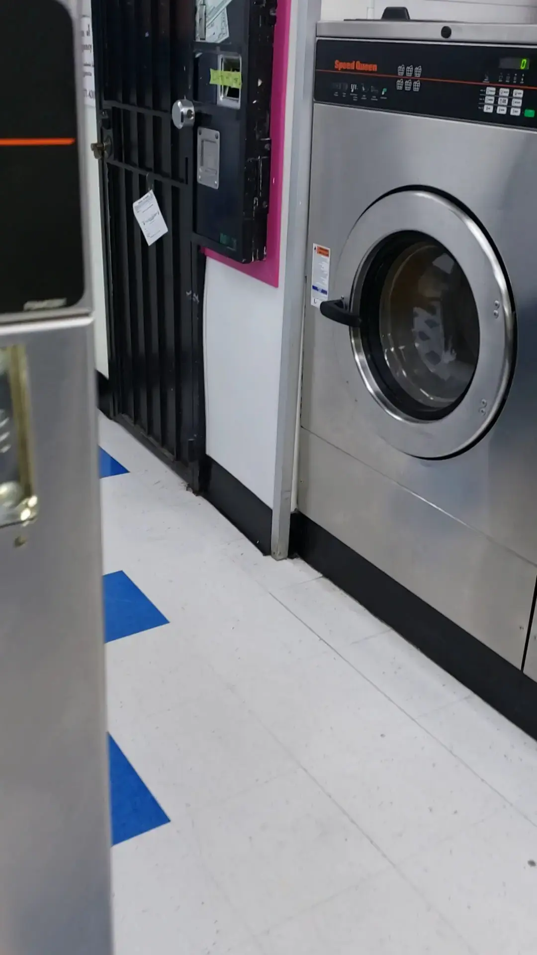 Pacifica Laundry thumbnail 13