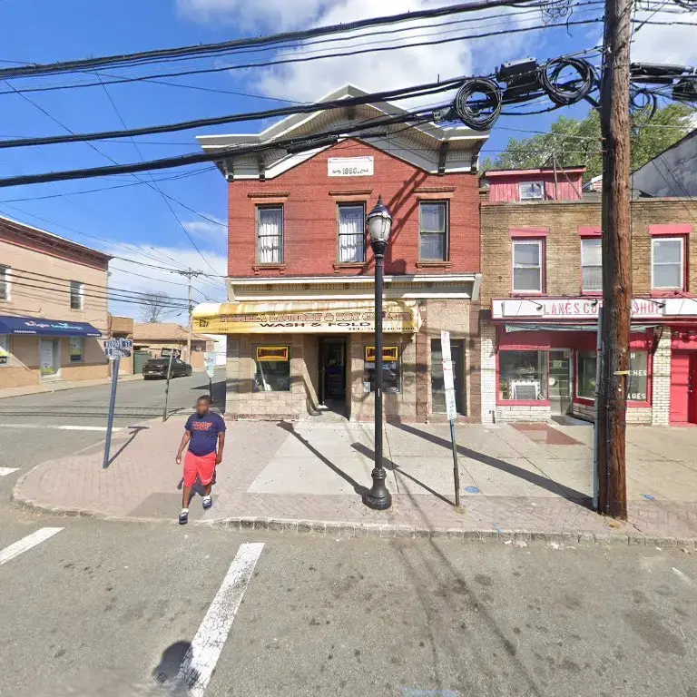 Padilla Laundromat - Image 8