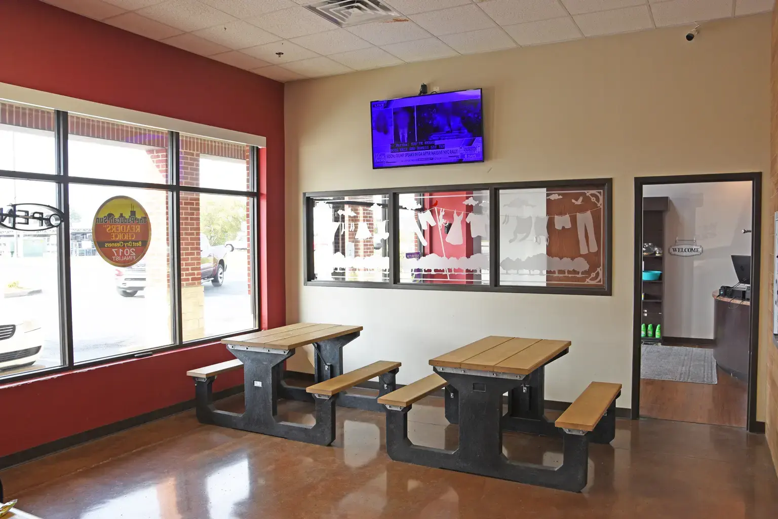Paducah Cleaners & 24/7 Laundromat thumbnail 12